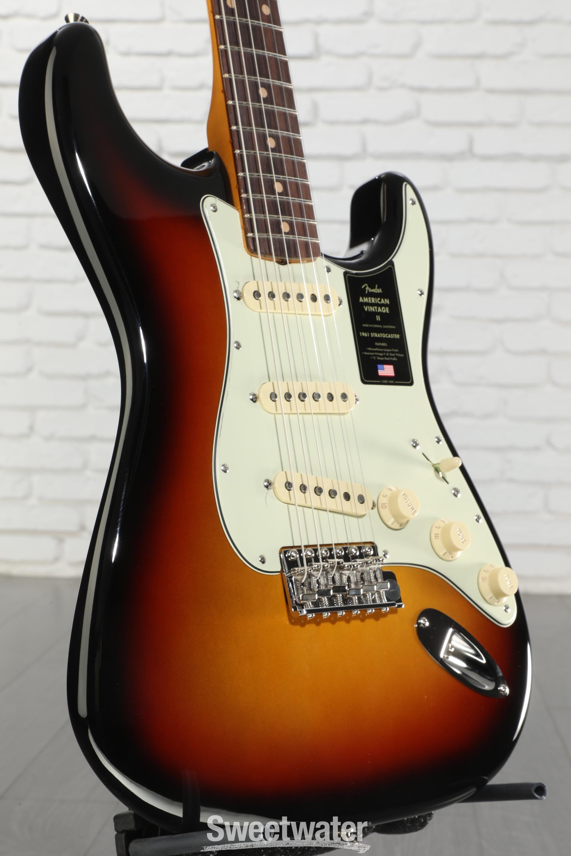 ギター fender american vintage2 1961 Fender American Vintage II 1961 Stratocaster Electric Guitar