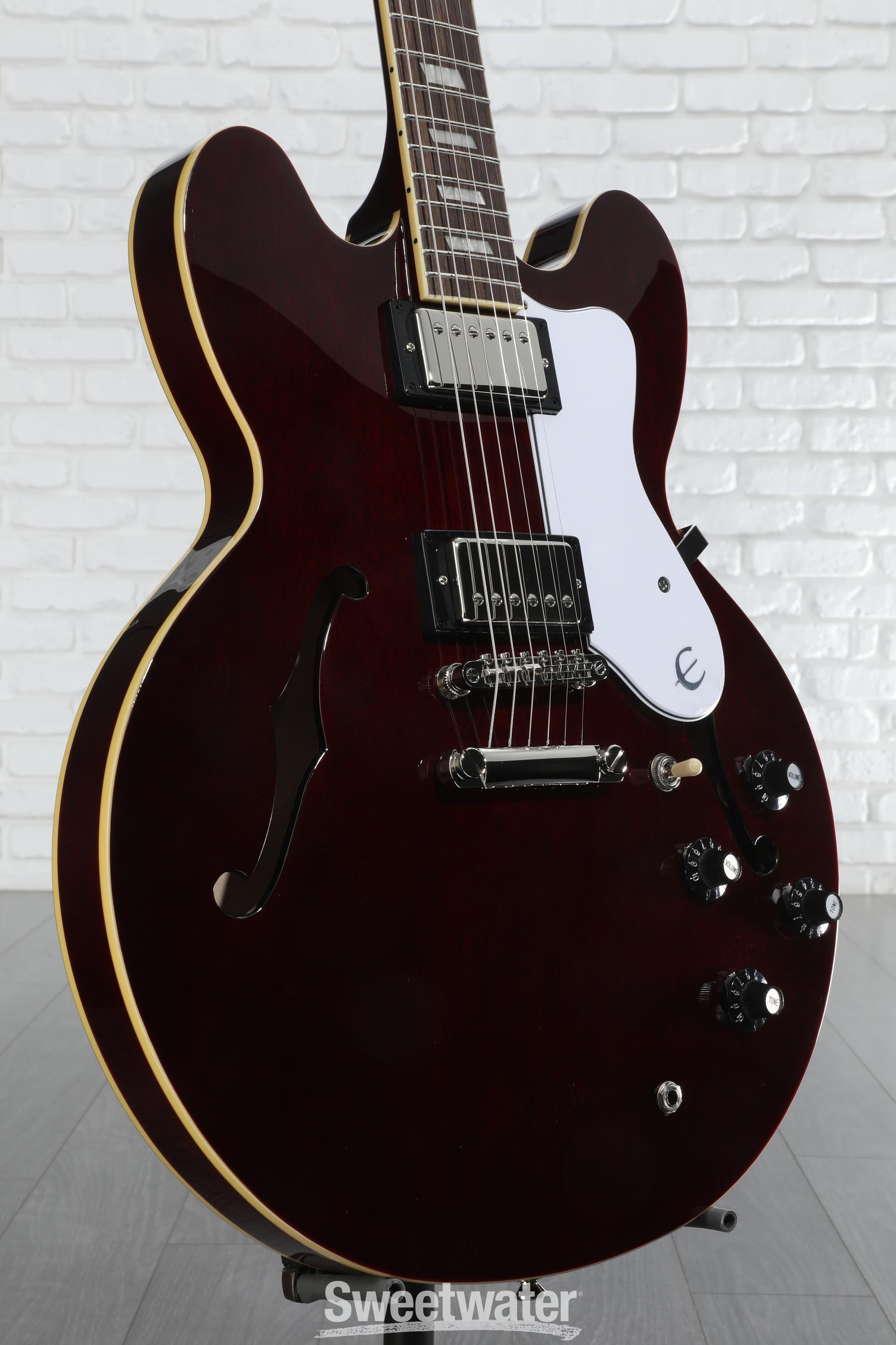 Amazon.com: Epiphone Noel Gallagher Riviera, Dark Wine Red