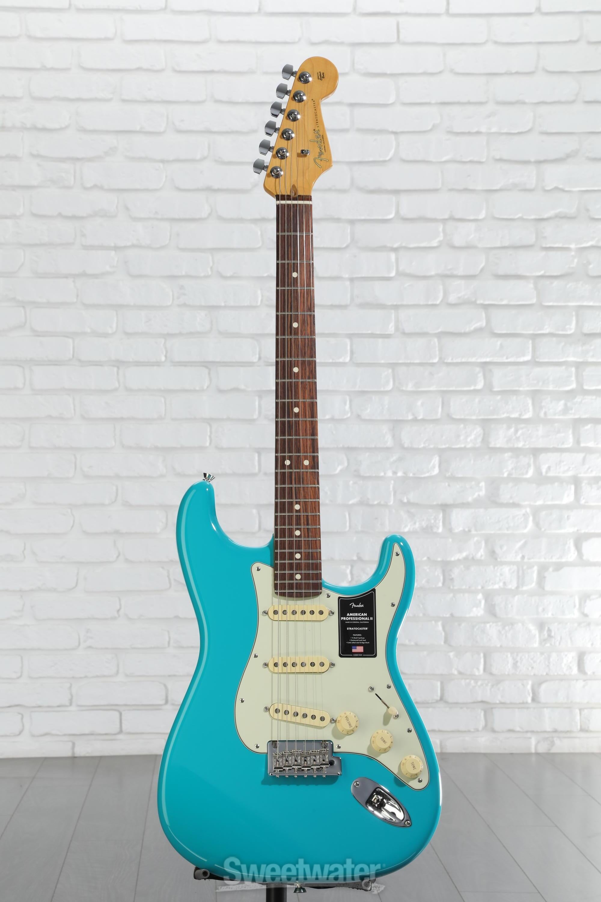 FenderAmericanProfessional IIストラトマイアミブルー Fender American Professional II Stratocaster Rosewood