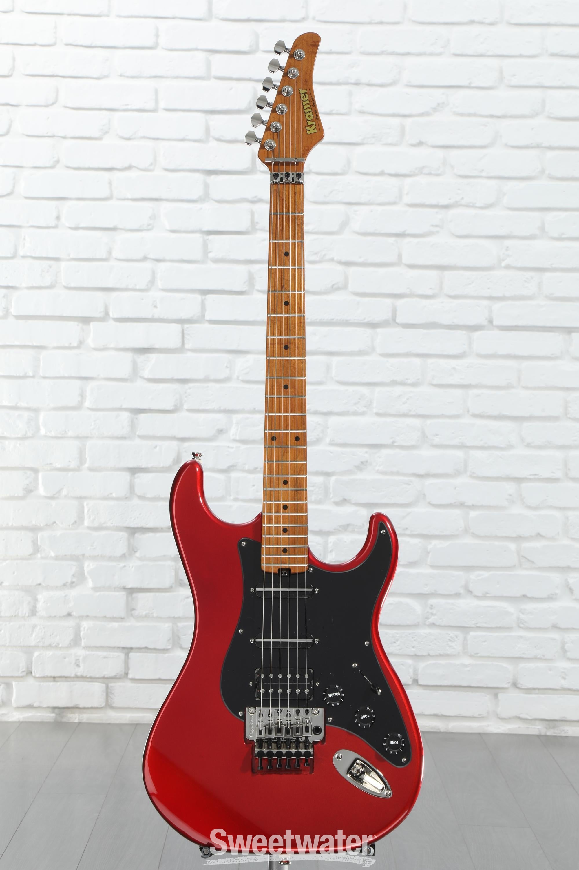 KRAMER PACER エレキギター Kramer Pacer Classic Black | The Music Zoo