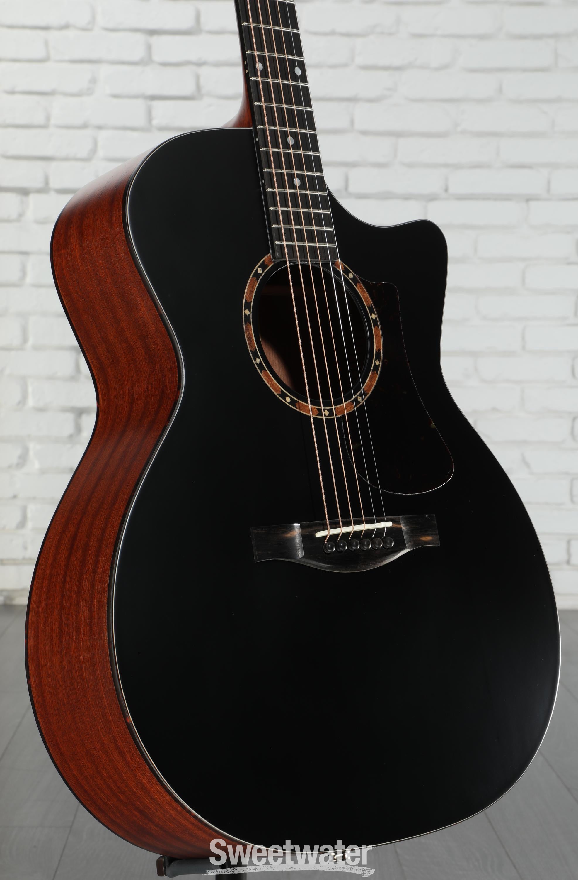 Eastman Guitars AC122-2CE Grand Auditorium Acoustic-electric
