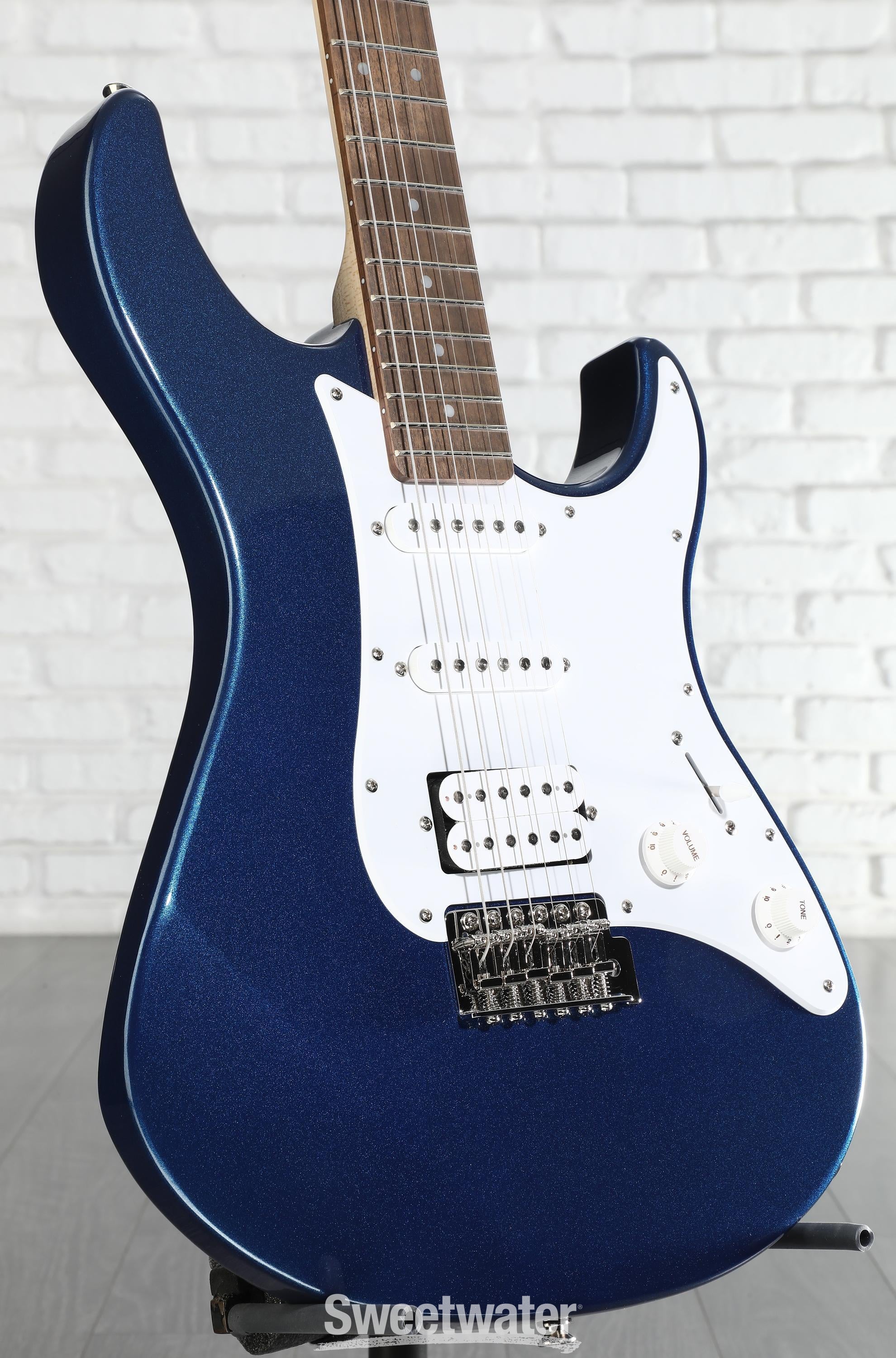 Yamaha PAC012 Pacifica Electric Guitar - Metallic Blue | Sweetwater
