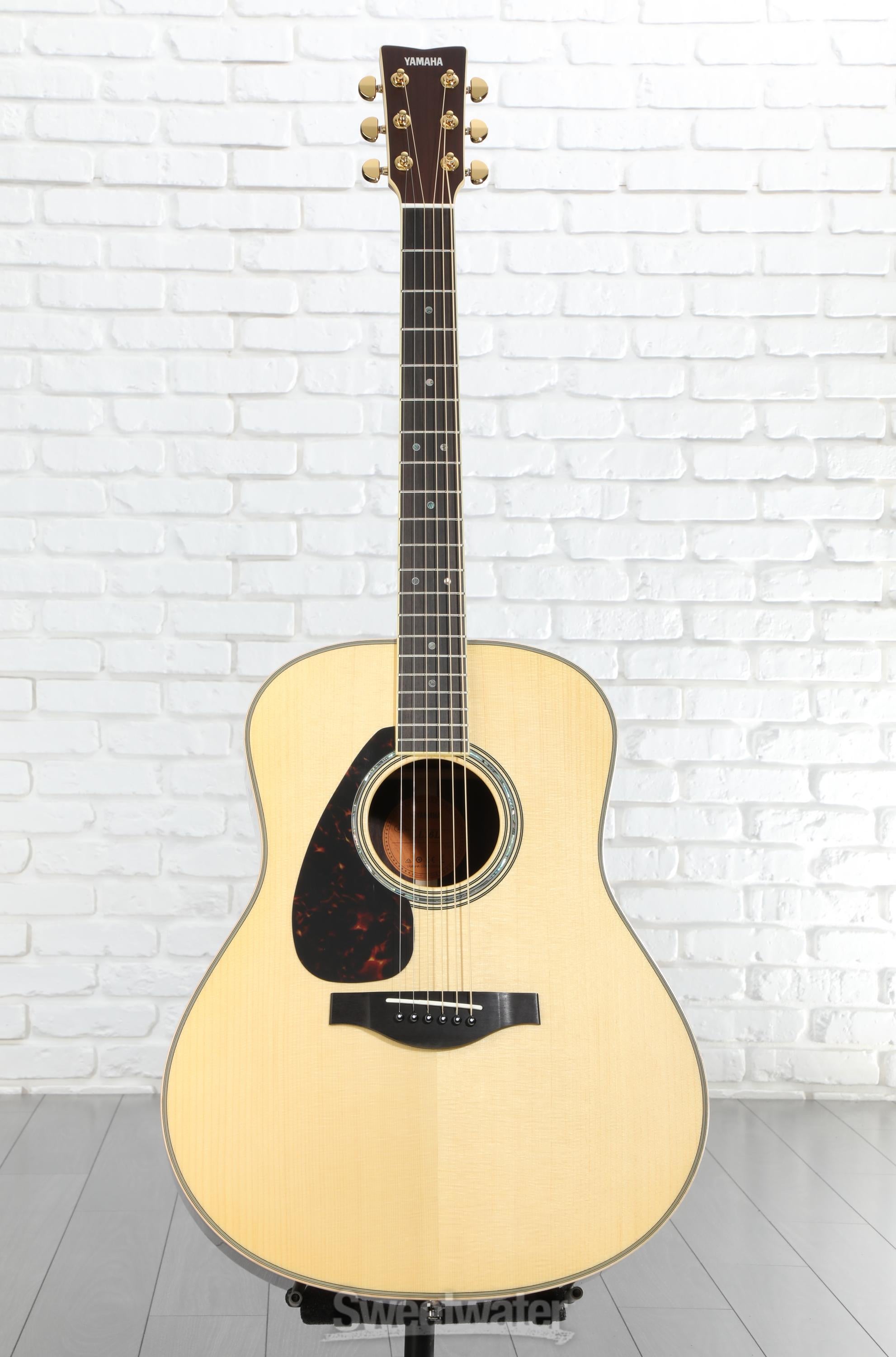 Yamaha LL16L ARE Left-handed Original Jumbo Acoustic-electric