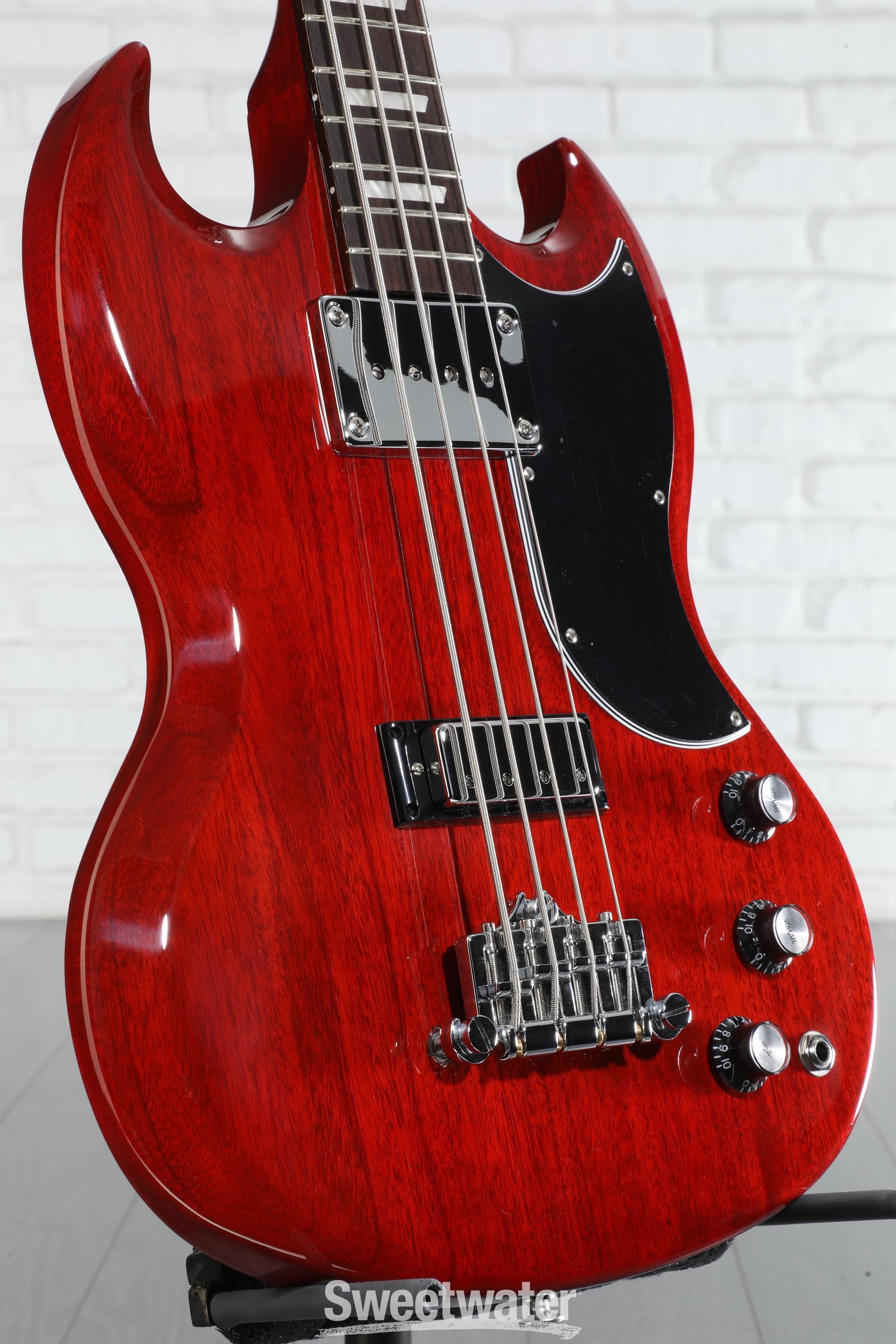 Gibson SG Standard Bass - Heritage Cherry Reviews | Sweetwater