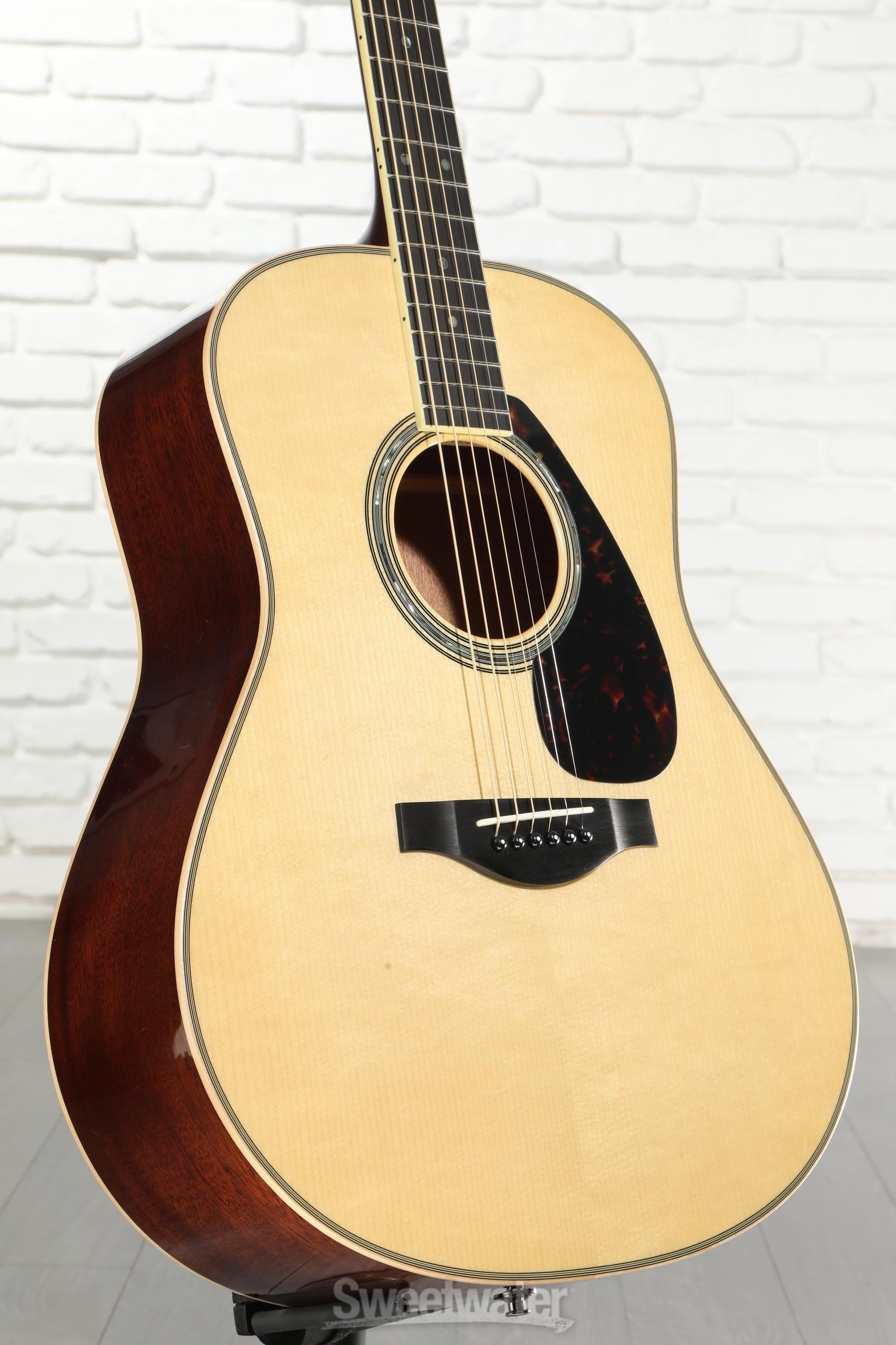 Yamaha LL16M ARE Original Jumbo Acoustic-electric Guitar - Natural