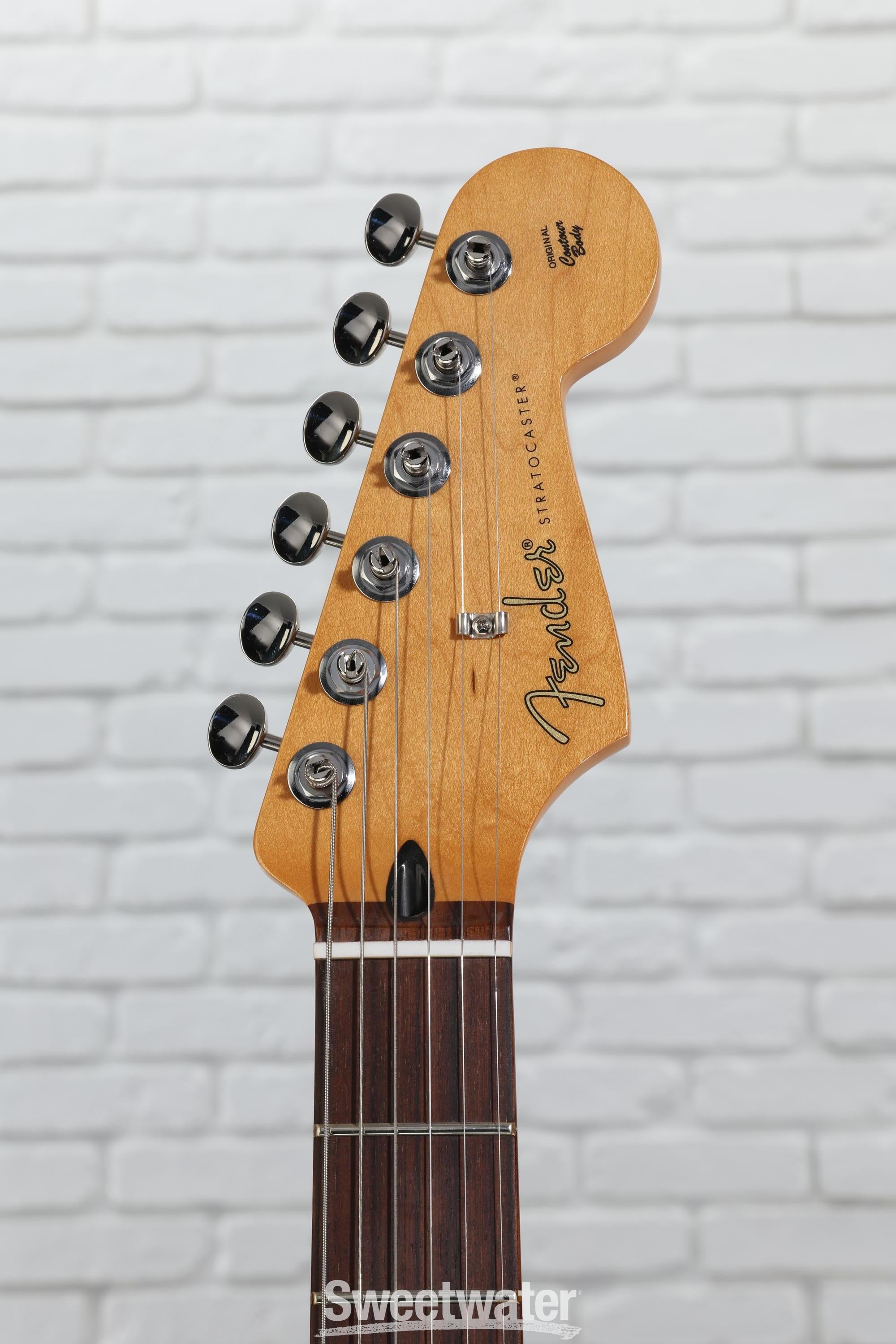 Fender Player II Stratocaster Electric Guitar - 3-color Sunburst with Rosewood Fingerboard