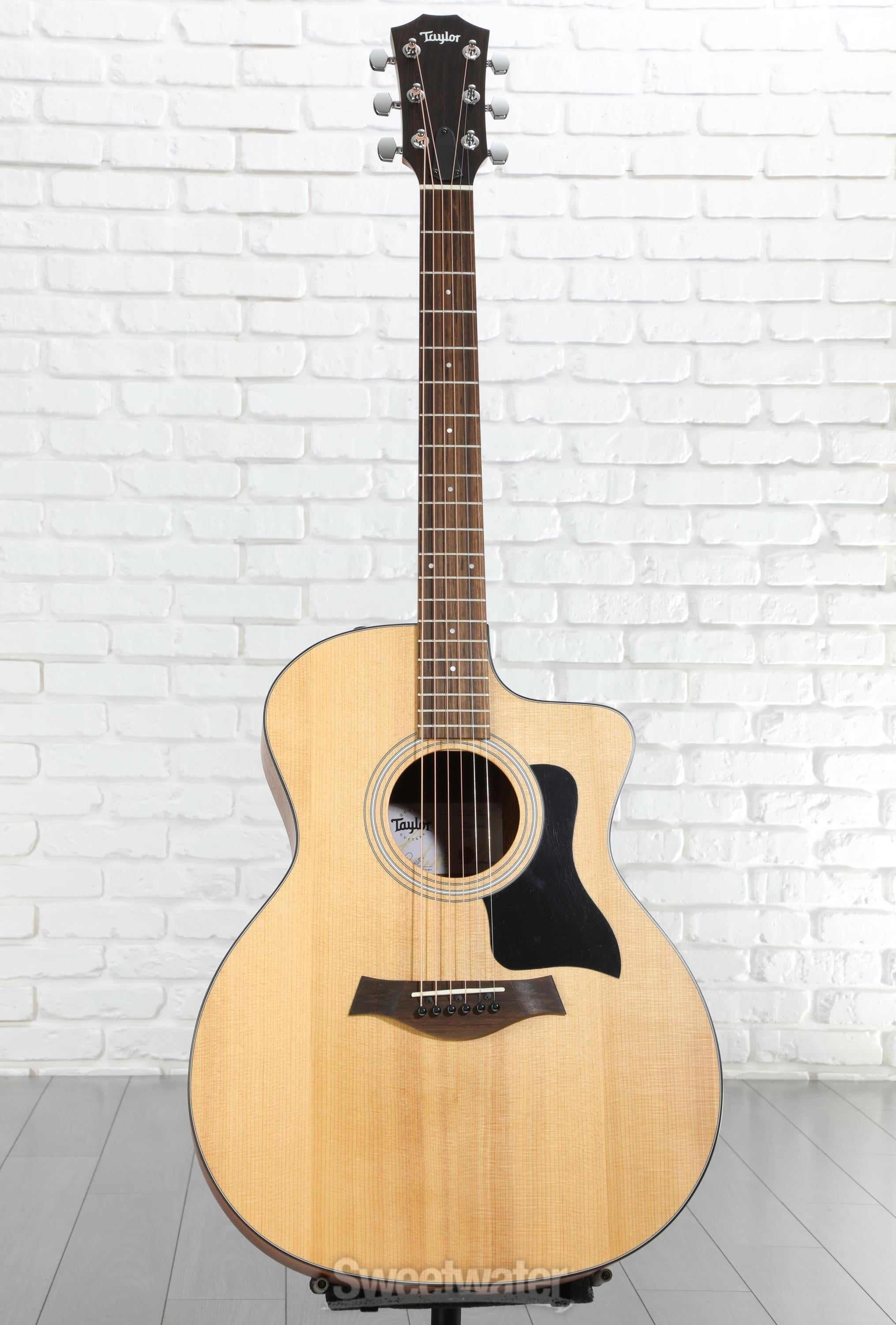 【2021年製】　Taylor 　114e アコースティックギター 革ケース付 Taylor Guitars