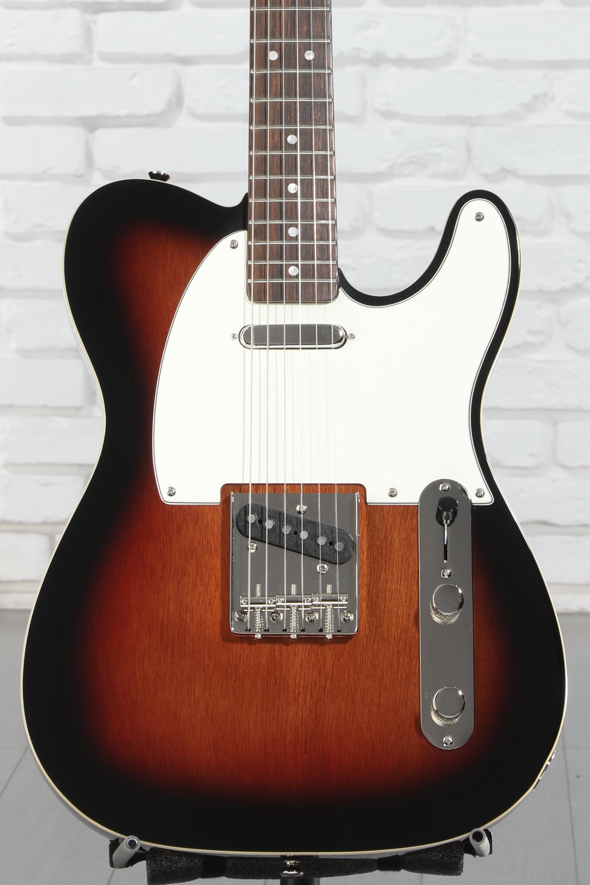 Classic Vibe '60s Custom Telecaster (3-… Squier Classic Vibe 60's Telecaster Custom - 3-Tone Sunburst