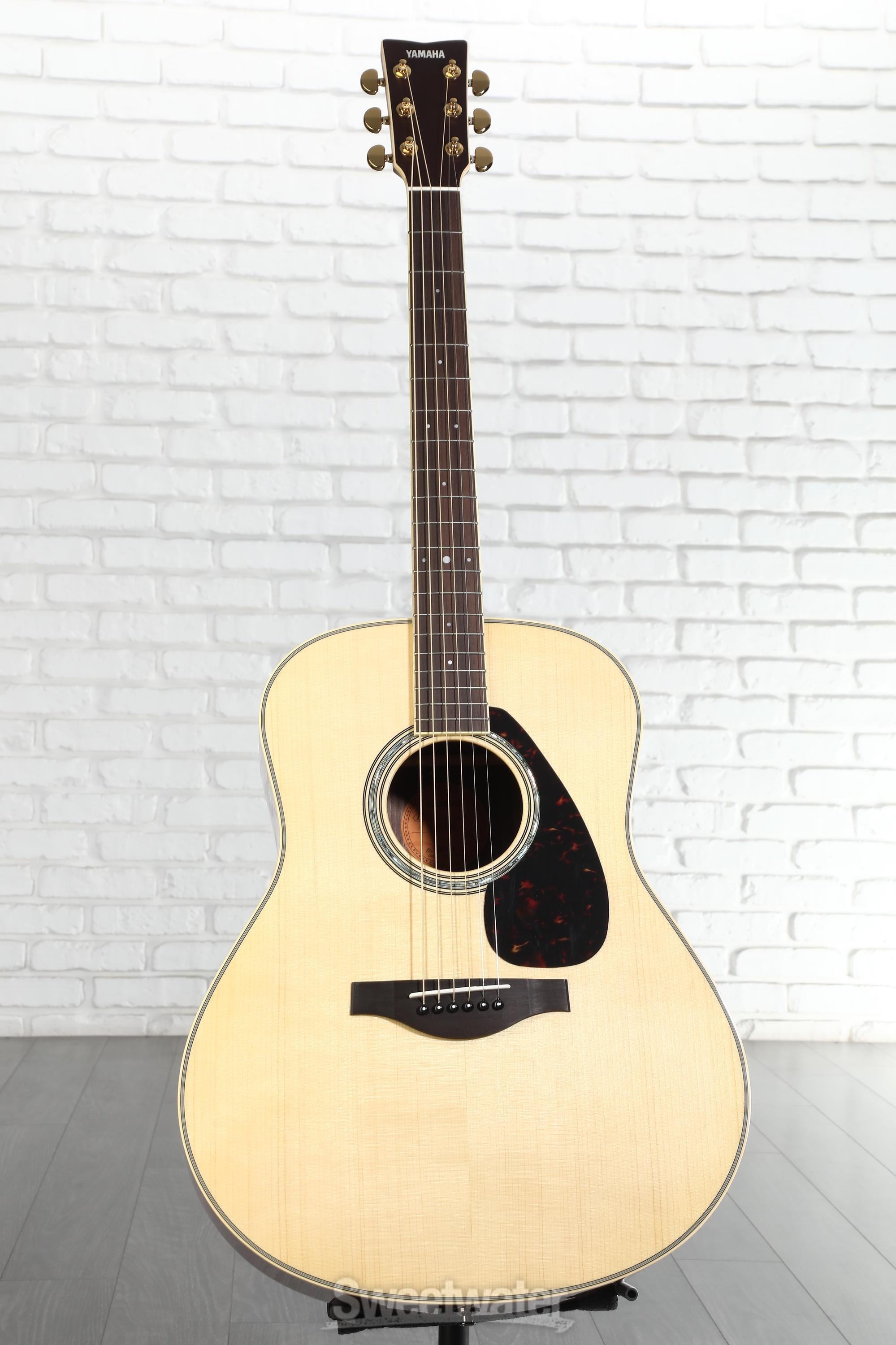 Yamaha LL6 ARE Original Jumbo Acoustic Guitar - Natural | Sweetwater