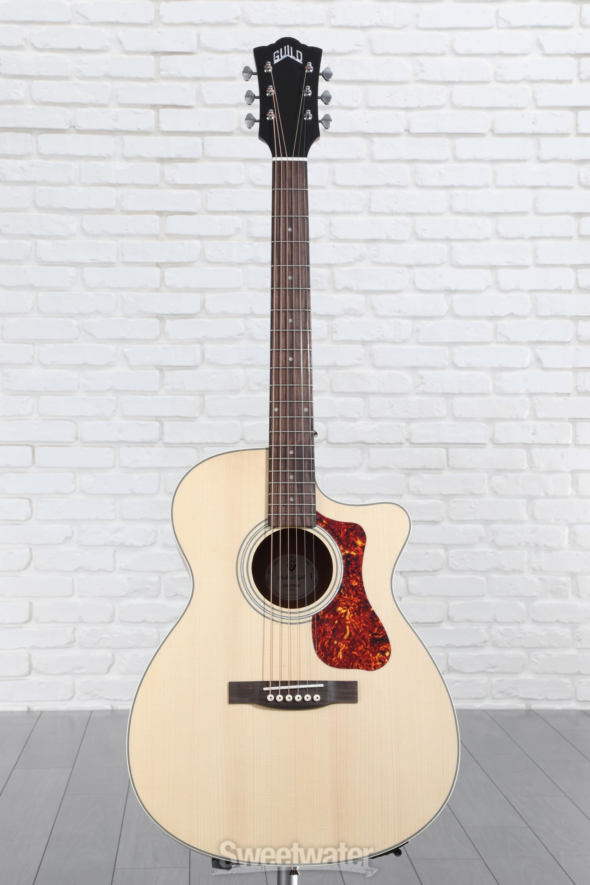 Guild OM-240CE, Orchestra Acoustic-Electric Guitar - Natural