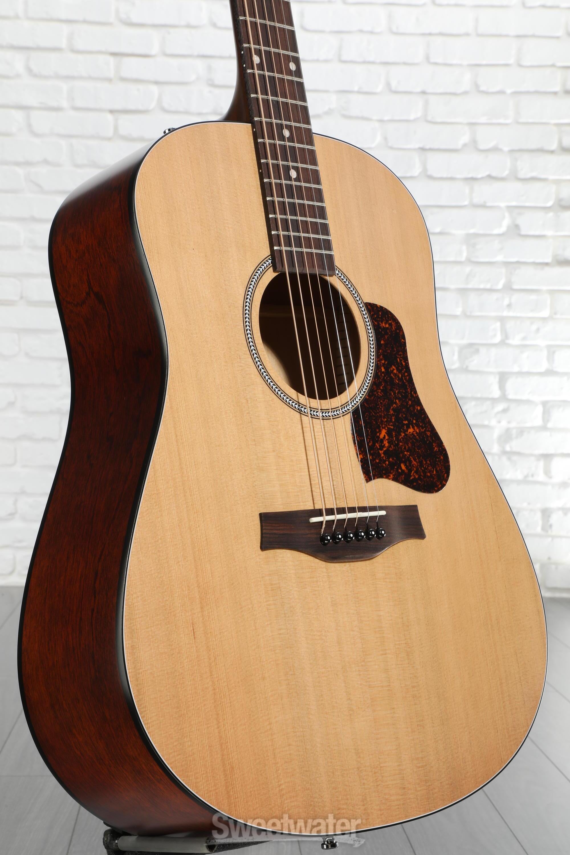 SEAGULL S6シダー Seagull Guitars S6 Cedar Original Acoustic Guitar - Natural