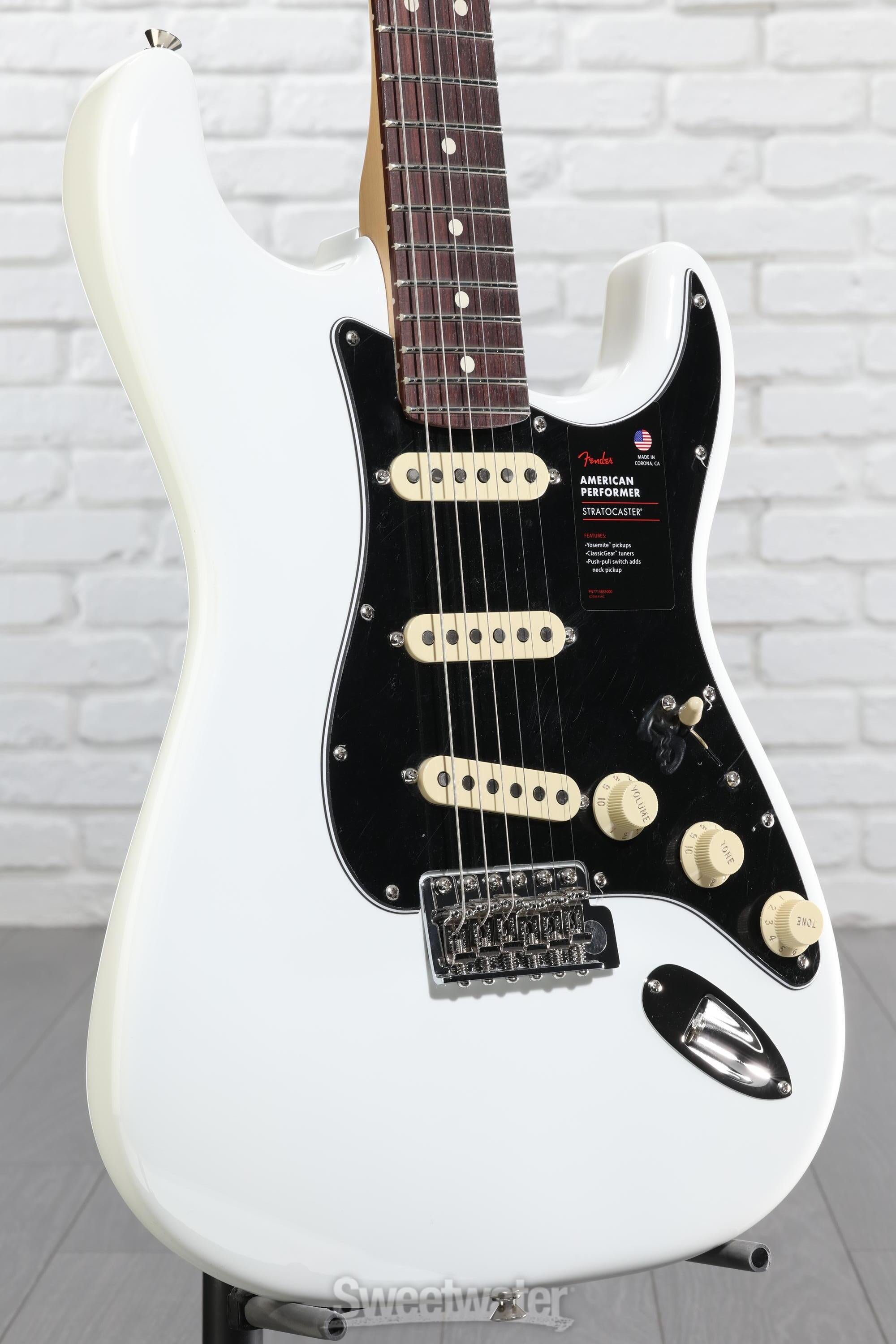 Fender American Performer Stratocaster - Arctic White with