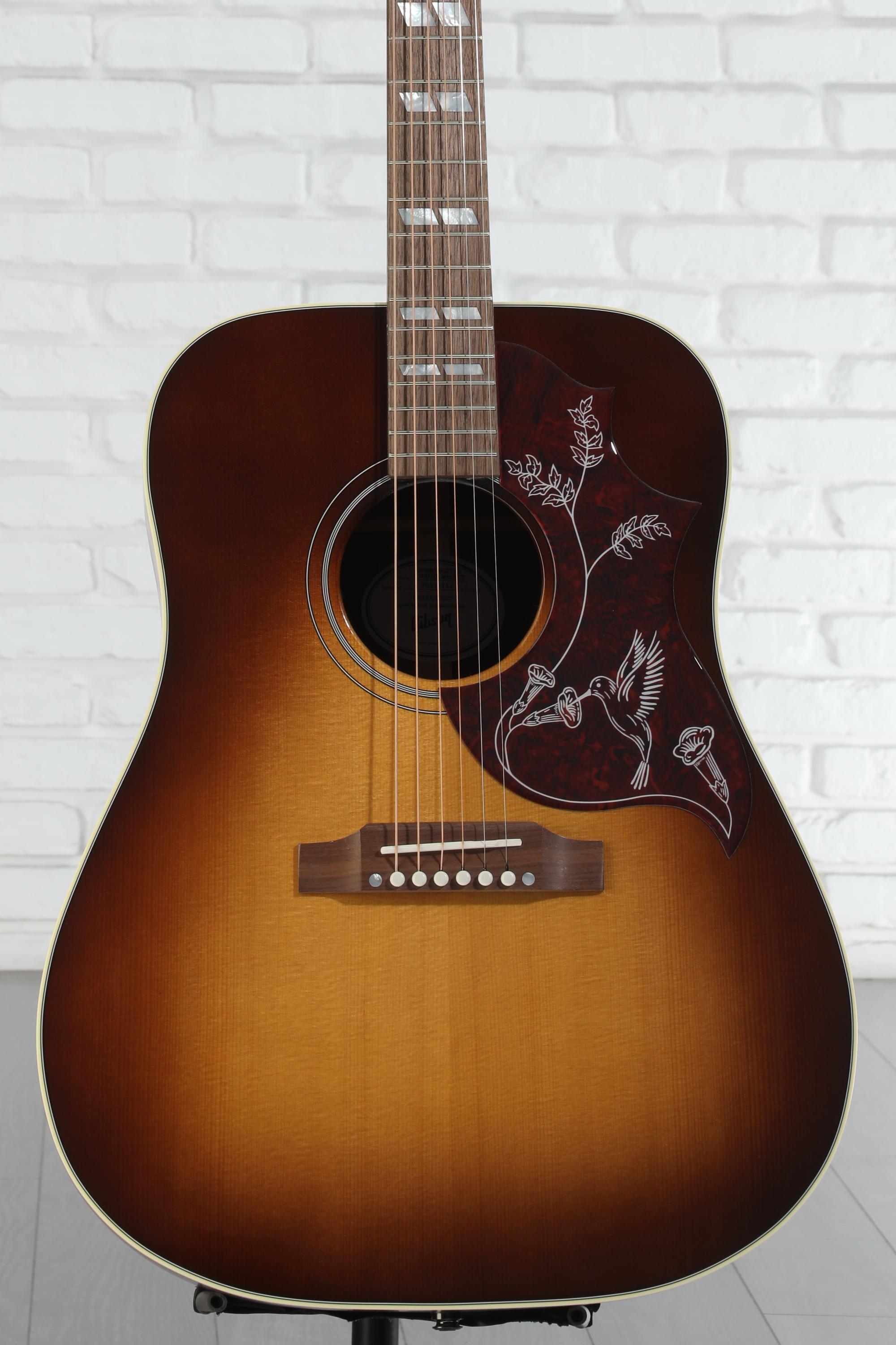 ギター Gibson Hummingbird Studio Walnut Antique Gibson Hummingbird Studio Walnut Antique Natural (SN