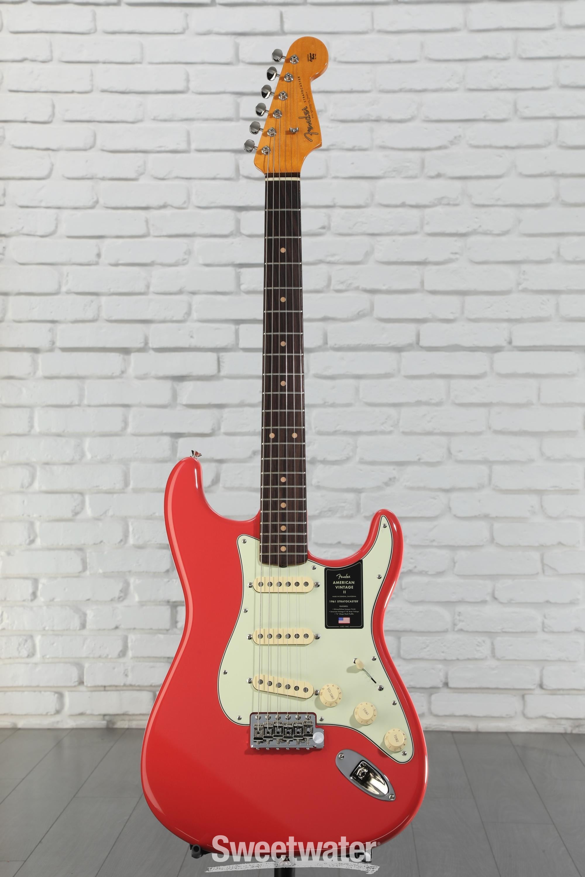 ギター Fender USA Stratocaster American Vintage Fender American Vintage II 1961 Stratocaster Guitar with