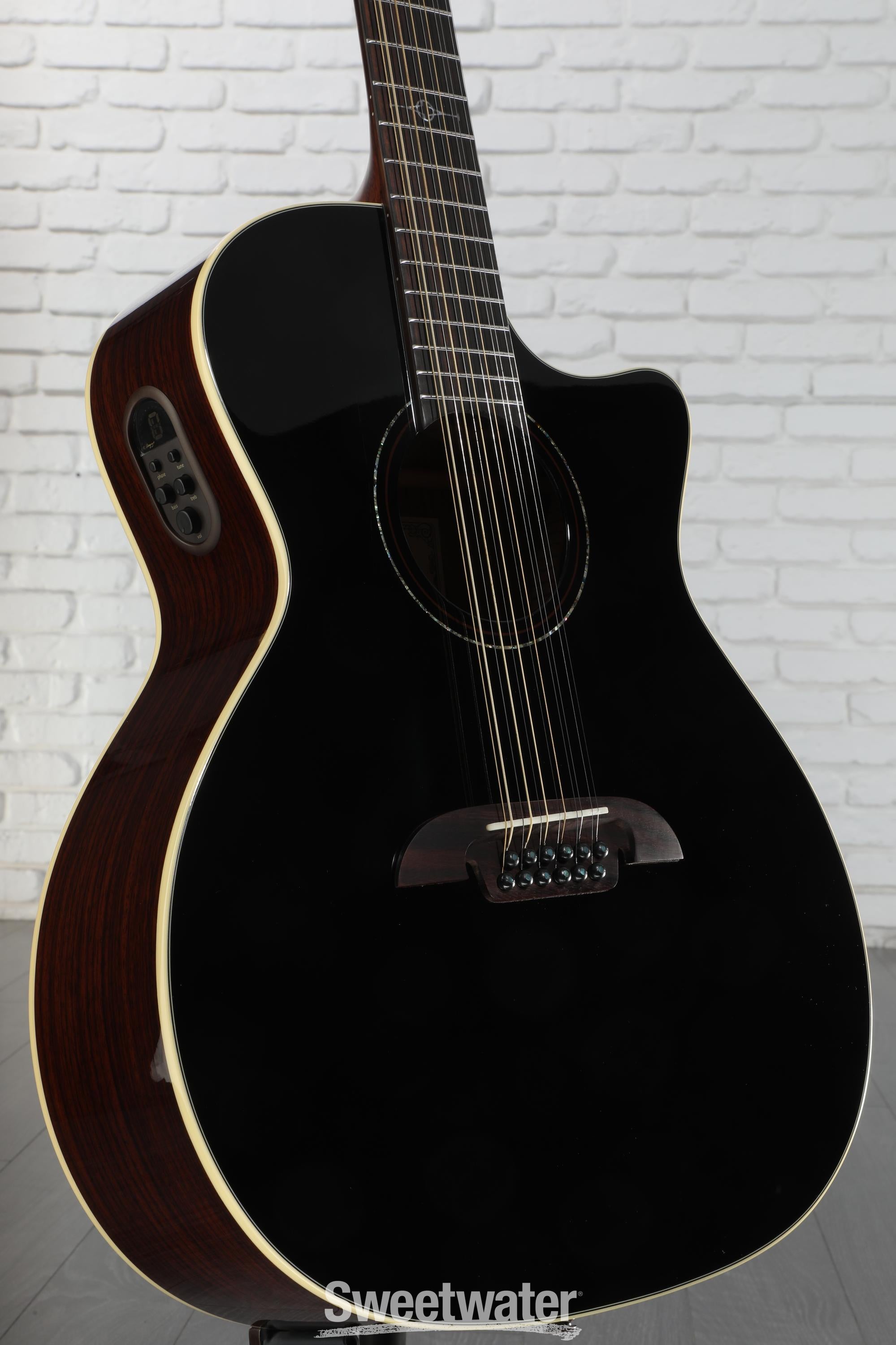 Alvarez AG70ce Artist Series 12-string Acoustic-electric