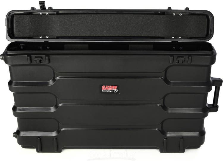 Gator GLED4045ROTO Molded Case for 40-45-inch LCD