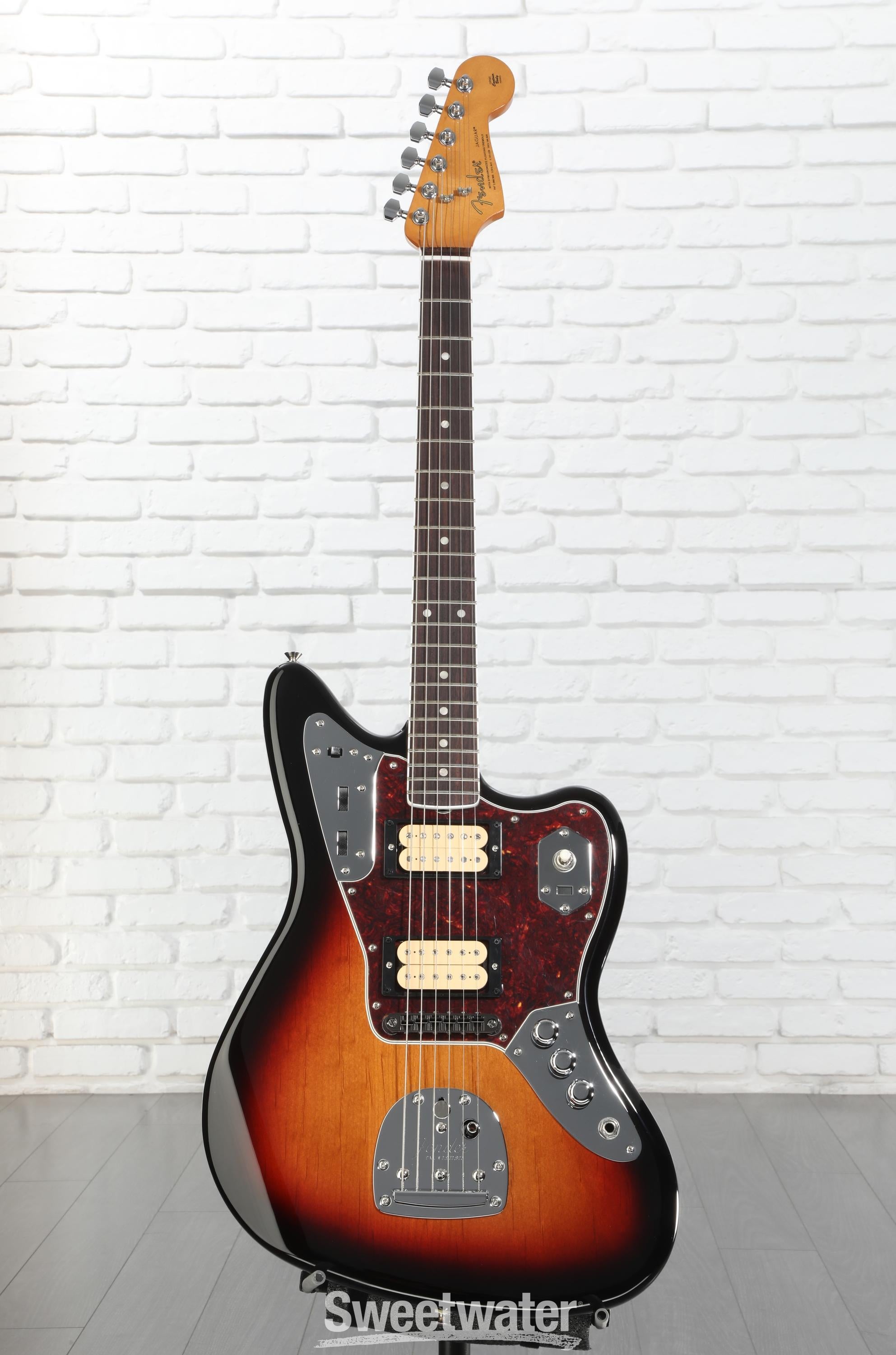 Fender Kurt Cobain Jaguar Electric Guitar - 3-Tone Sunburst