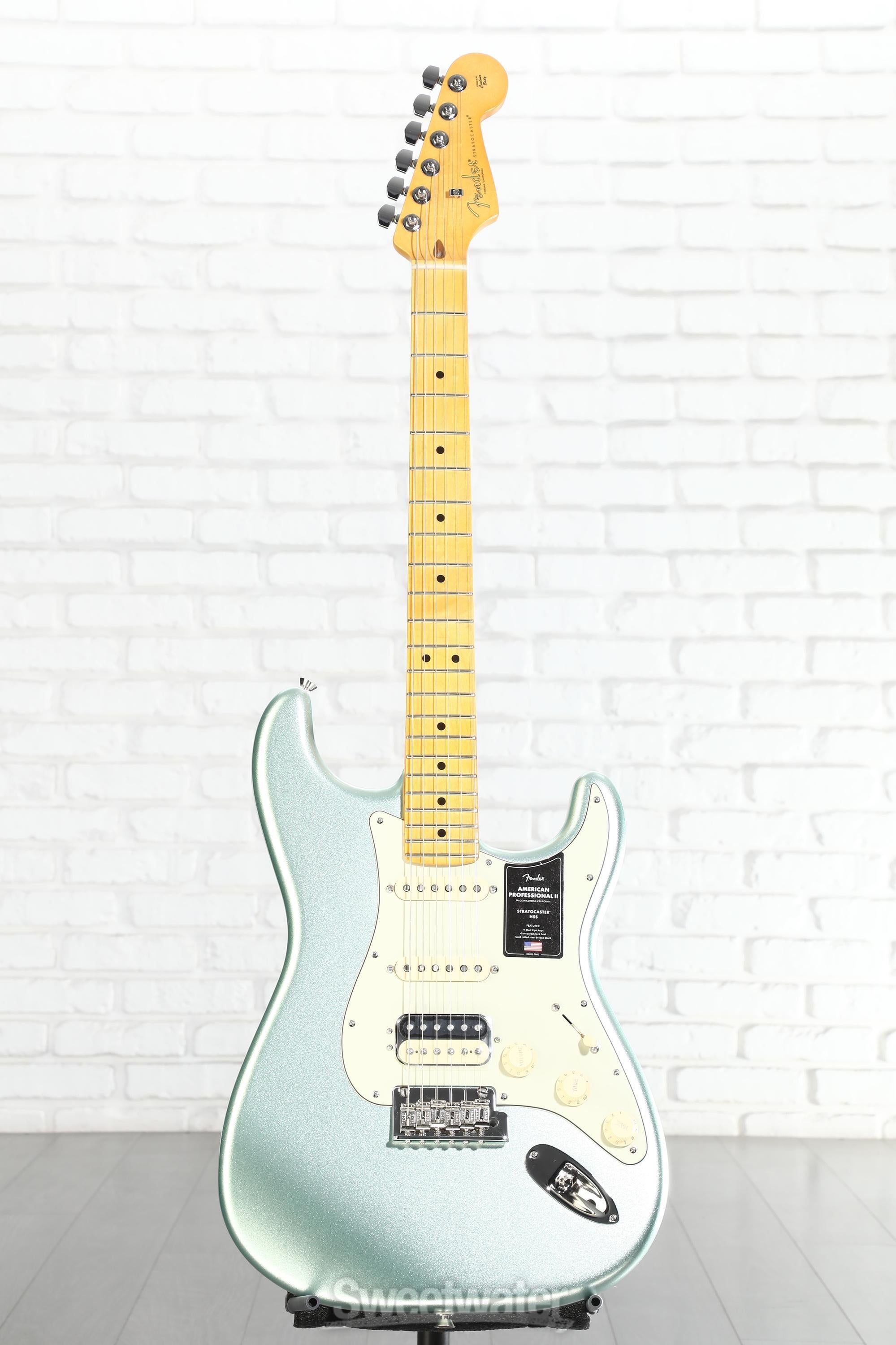 Fender American Professional II Stratocaster HSS - Mystic Surf