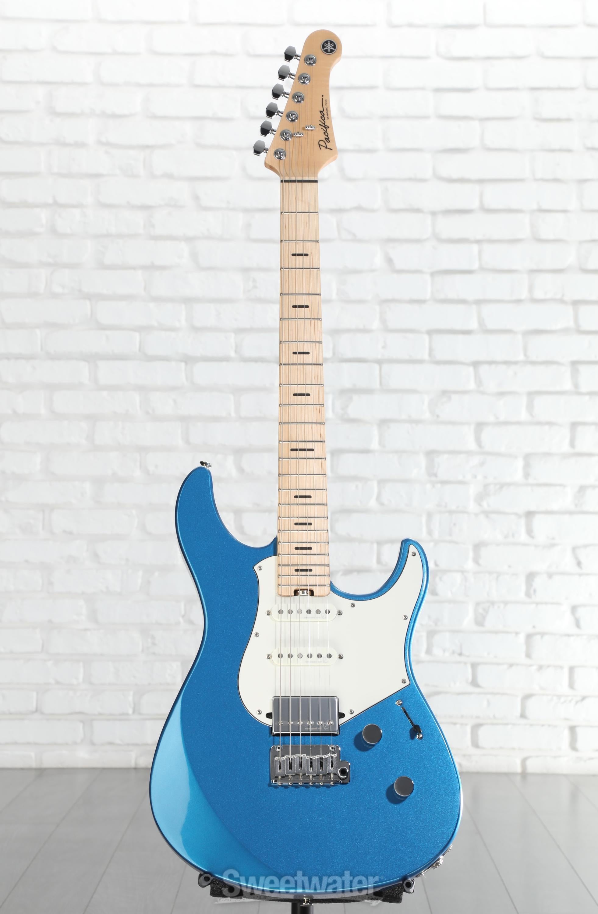 Yamaha PACS+12 Pacifica Standard Plus Electric Guitar - Sparkle