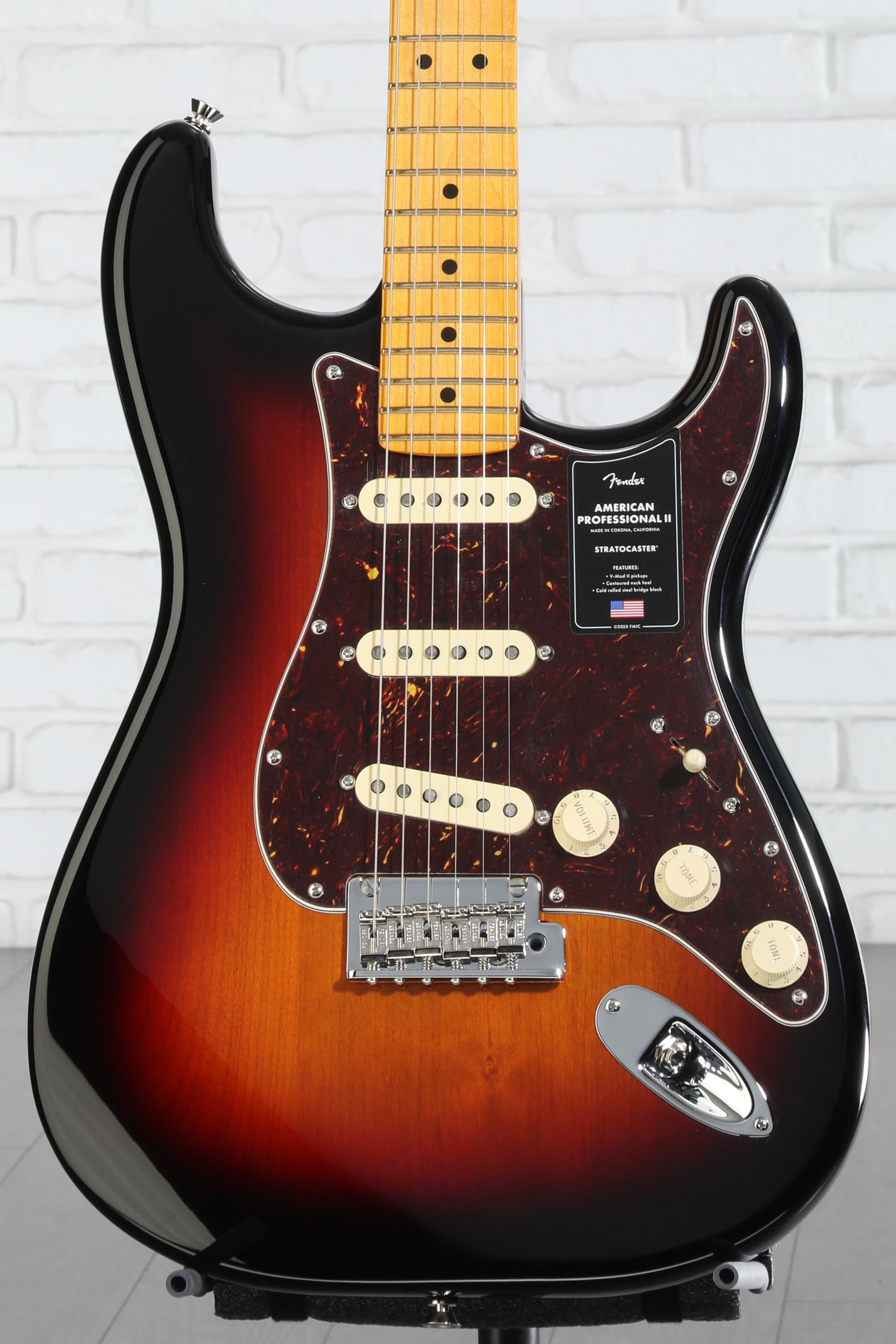 ギター American Professional II Stratocaster Amazon.com: Fender American Professional II Stratocaster - Dark