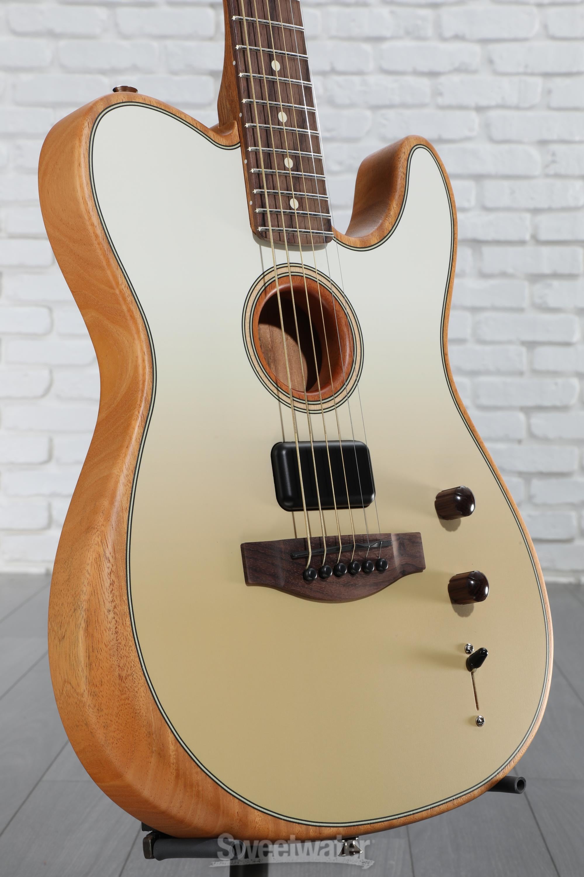 Fender　Acoustasonic Player Telecaster Amazon.com: Fender Acoustasonic Player Telecaster Acoustic