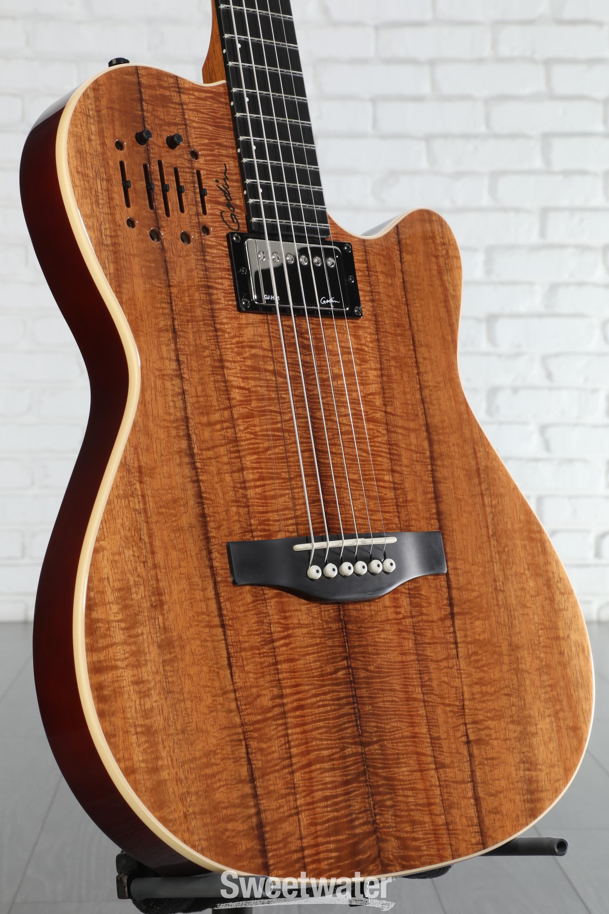 ギター Godin A6 ULTRA Extream KOA HG Godin A6 Ultra Extreme Koa HG - Natural | Sweetwater