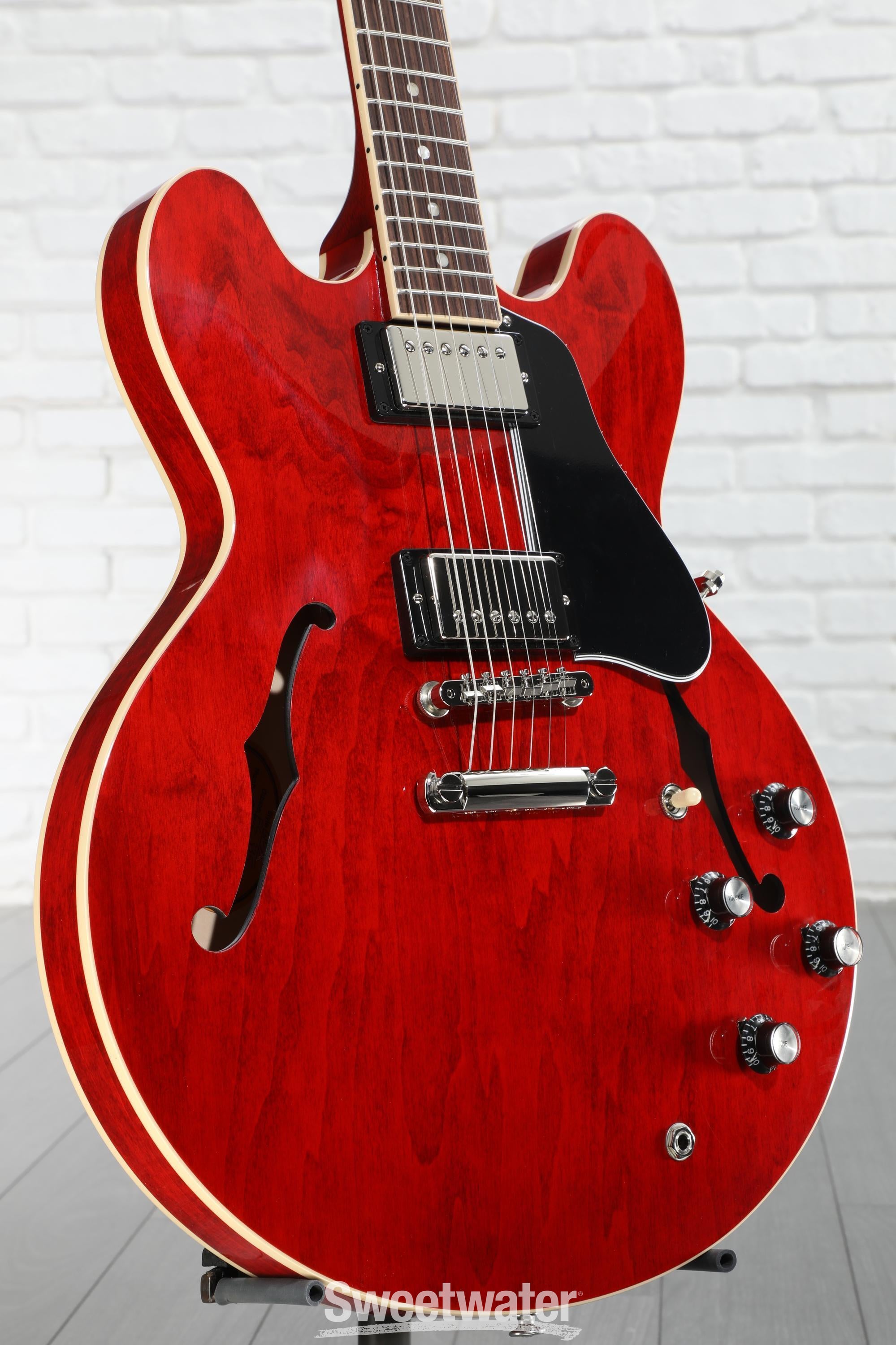 Gibson ES-335 Semi-hollowbody Electric Guitar - Sixties Cherry