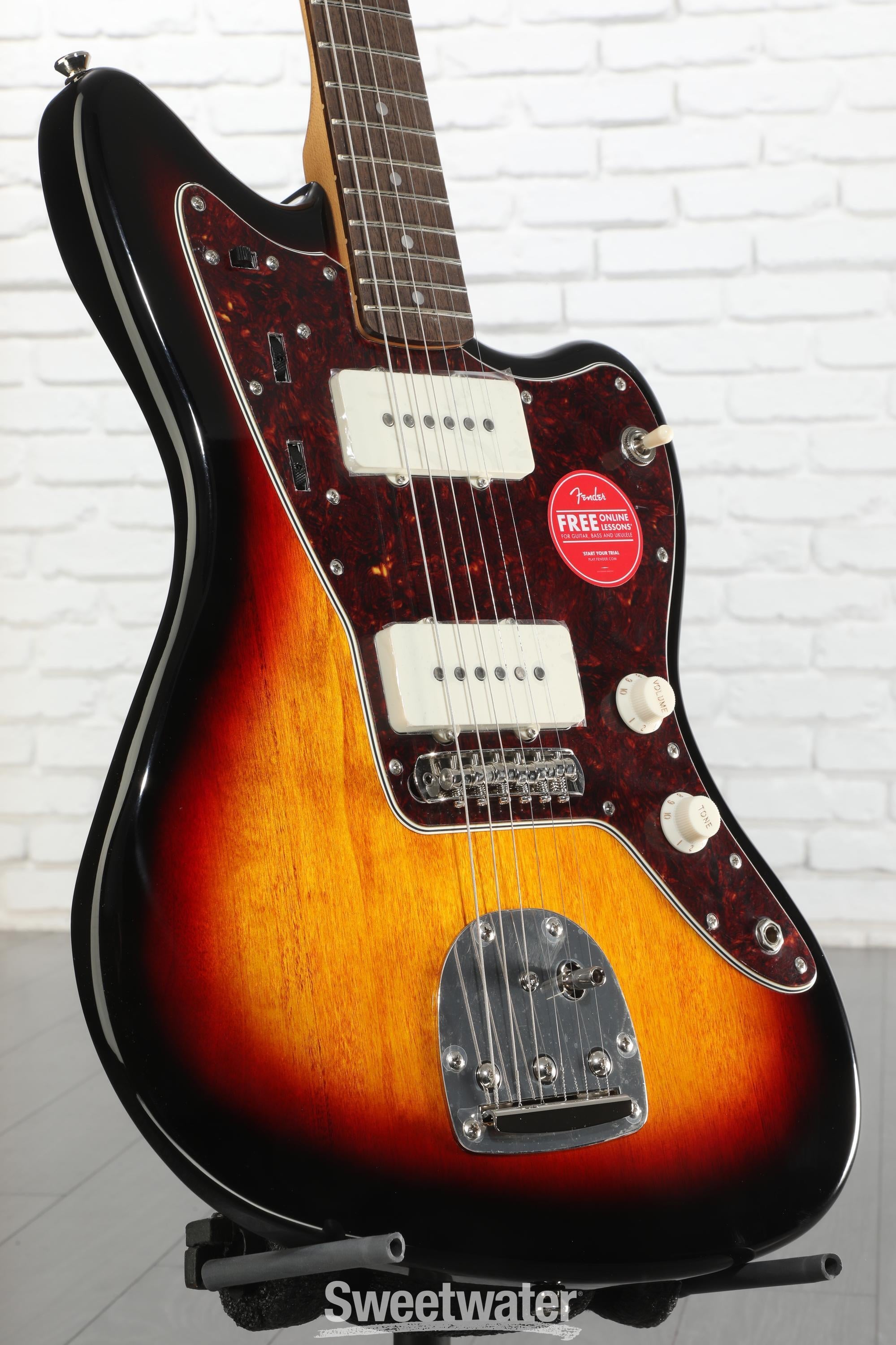 Squier Classic Vibe '60s Jazzmaster - 3-tone Sunburst | Sweetwater