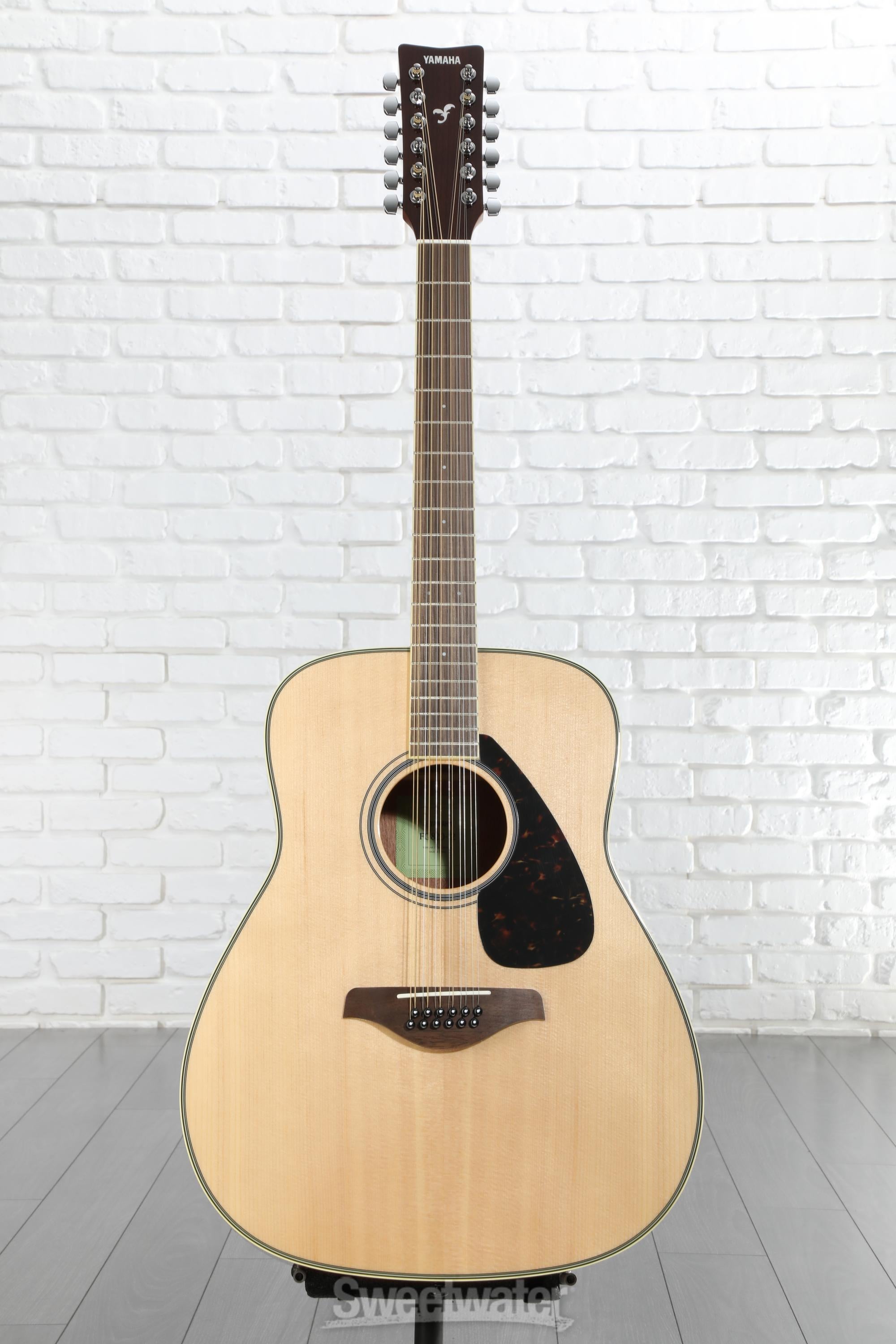 Yamaha FG820-12 12-string Acoustic Guitar - Natural | Sweetwater