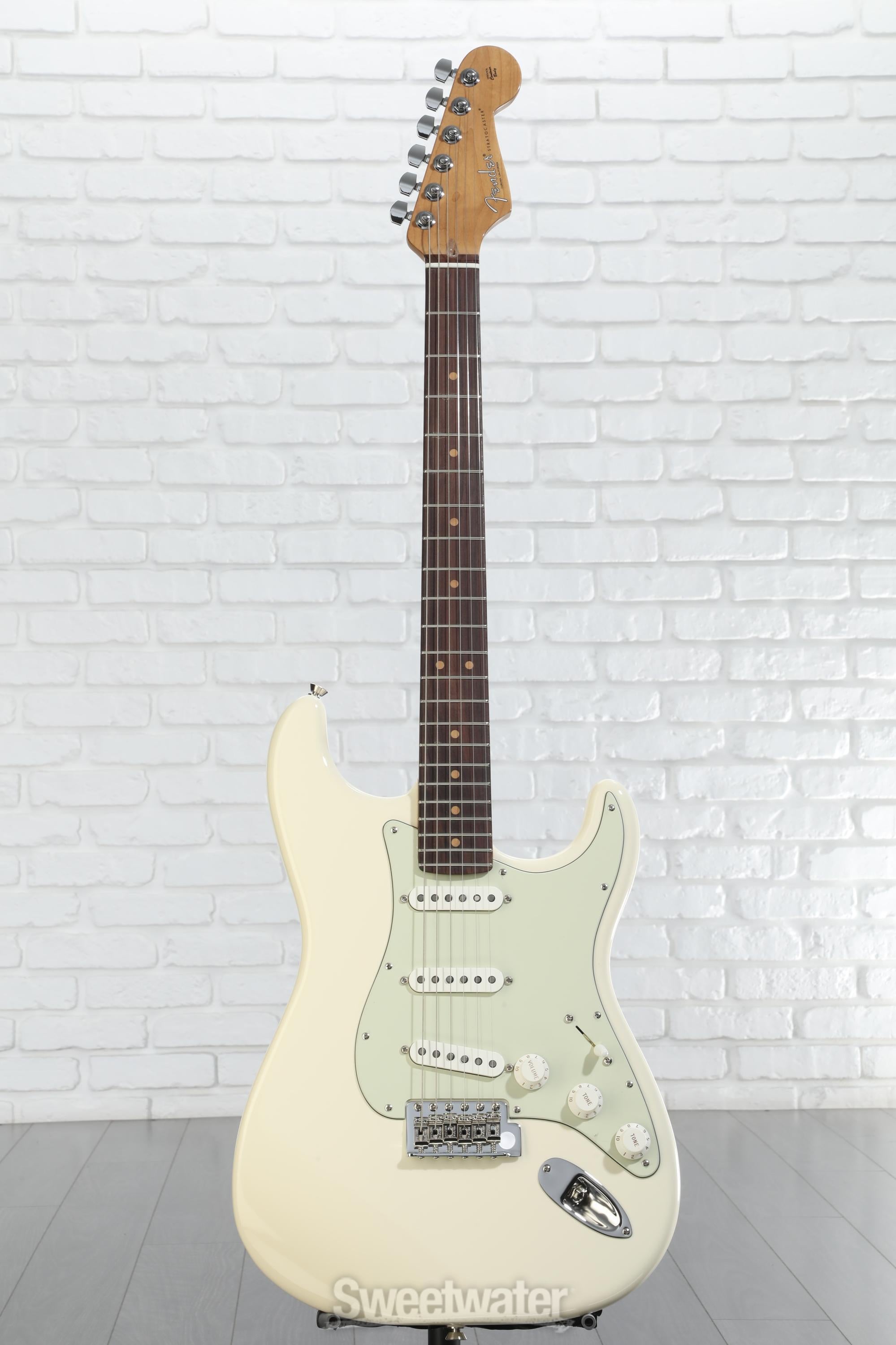 American Professional II Stratocaster® HH – Fender