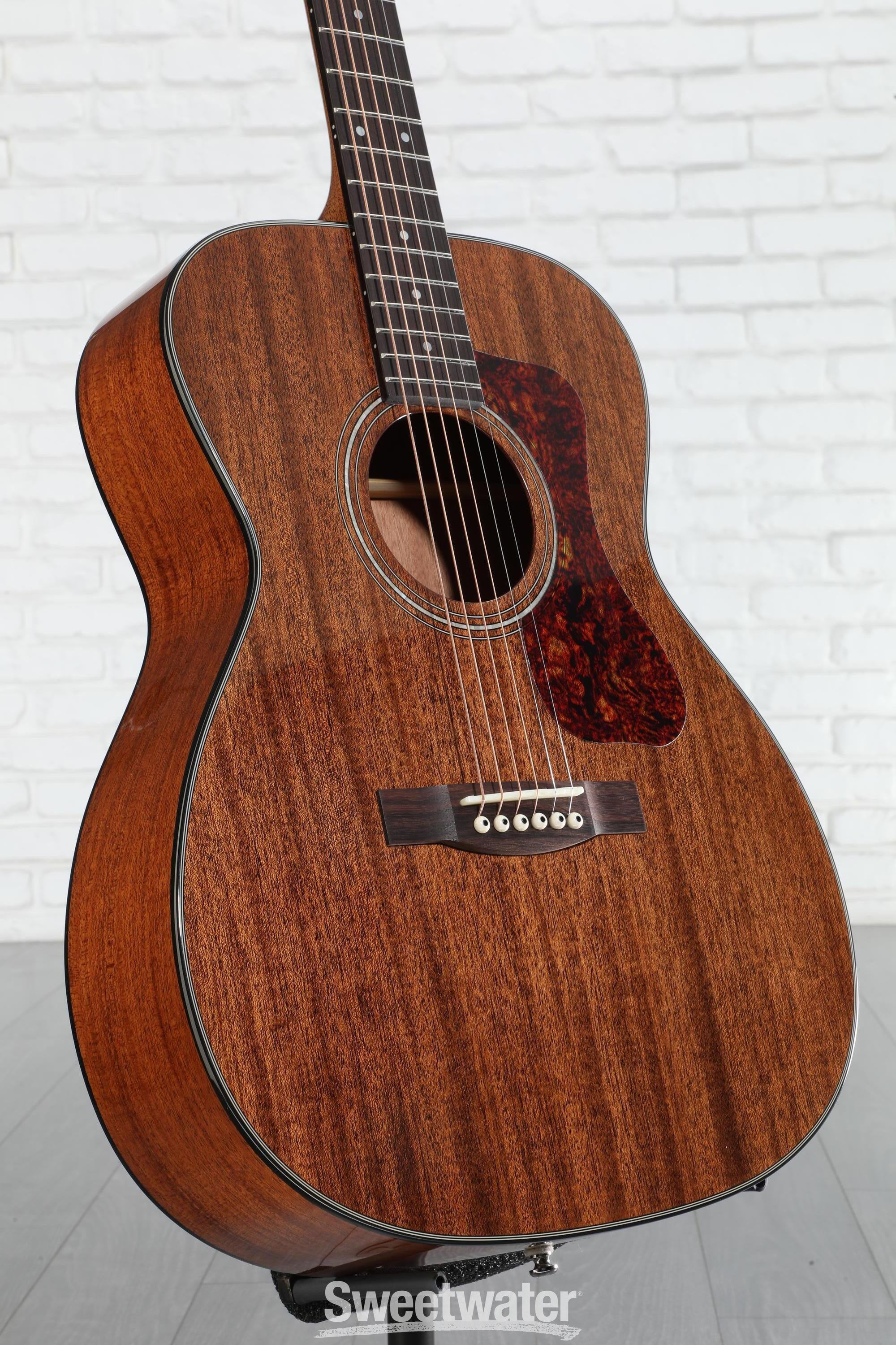 超美品　GUILD ギルドOM-120 アコースティックギター　 マホガニー jpeg