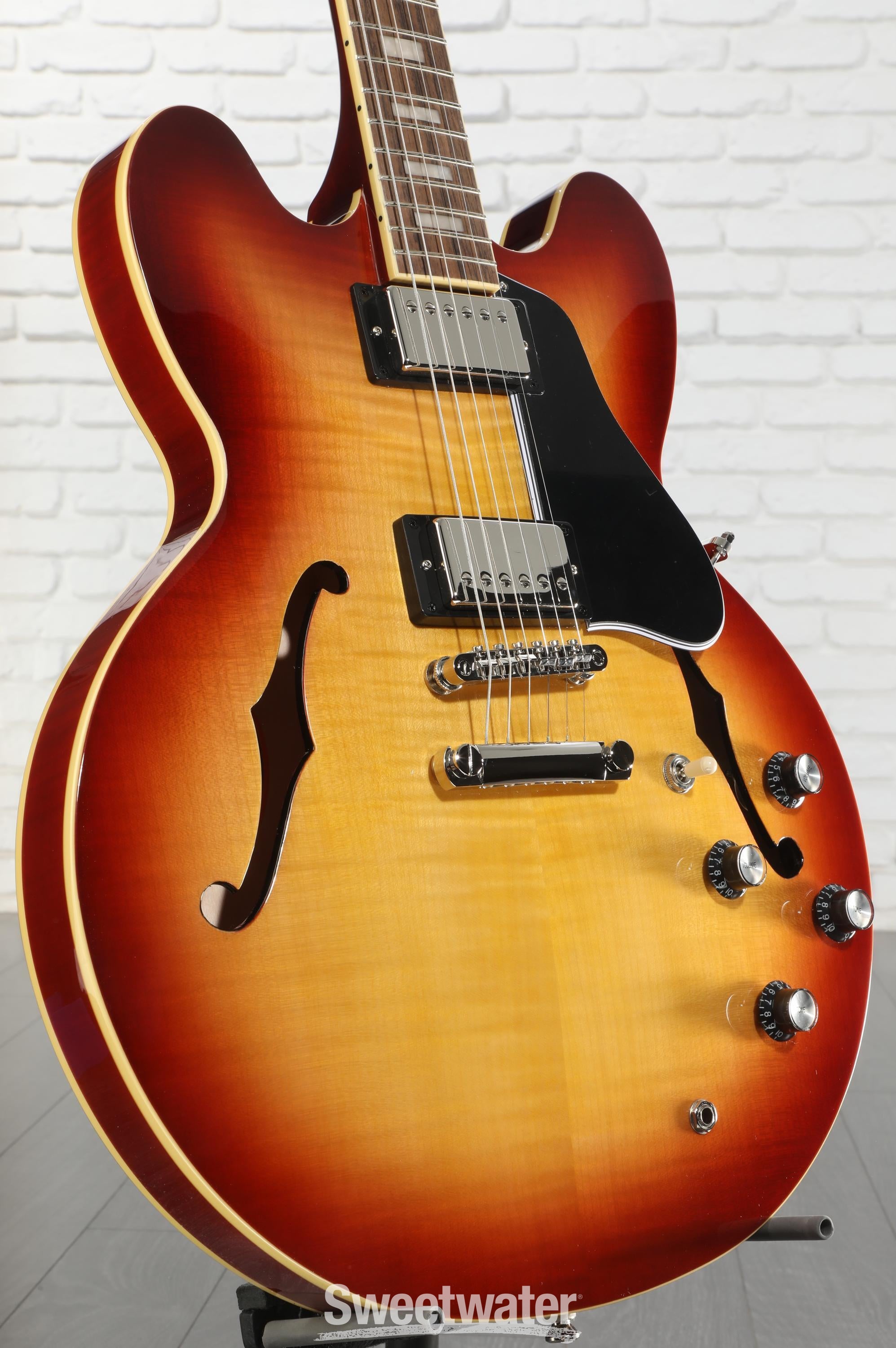 Epiphone ES-335 Figured Semi-hollowbody Electric Guitar