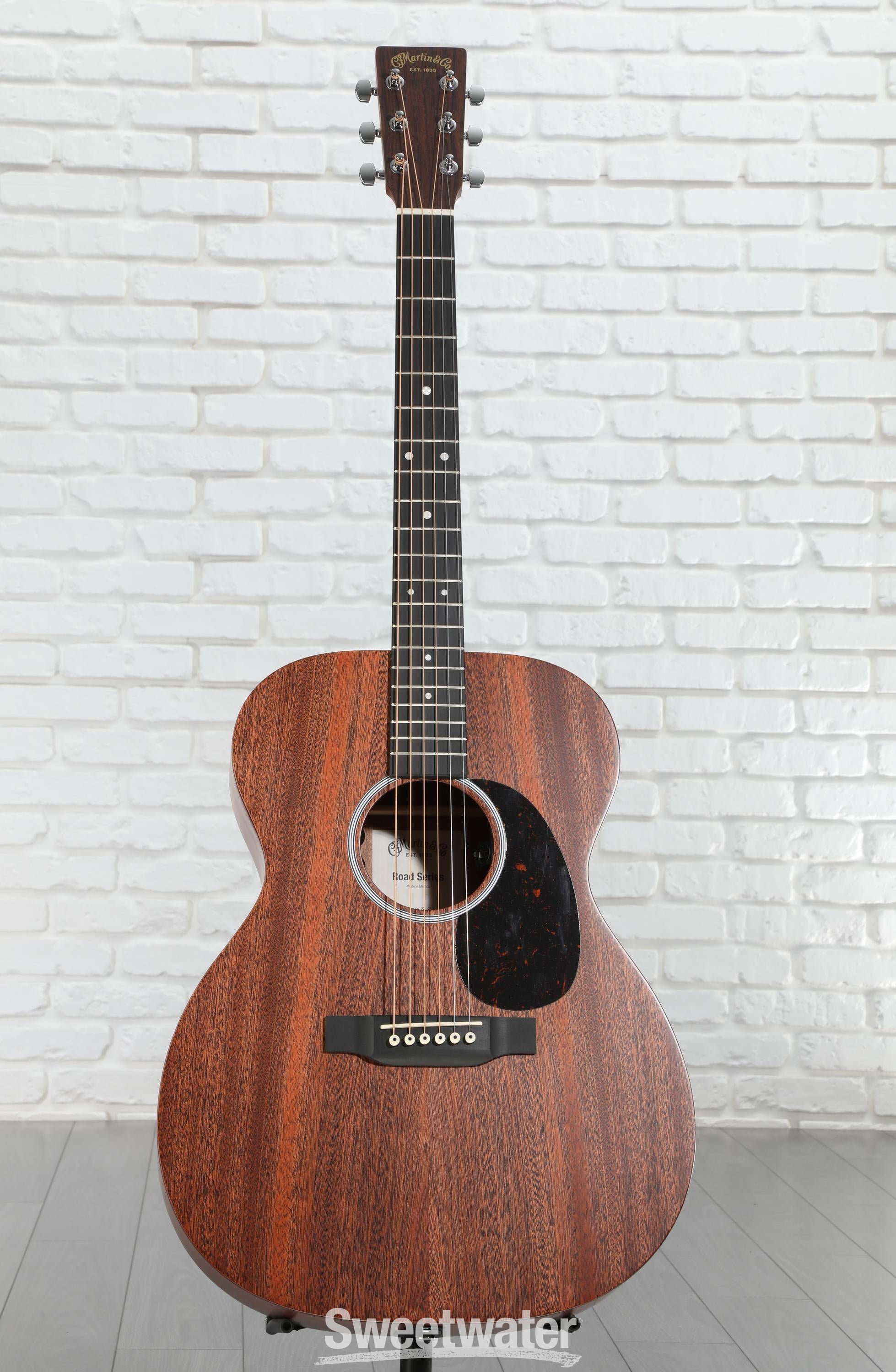 Martin 000-10E Road Series Acoustic-Electric Guitar - Natural