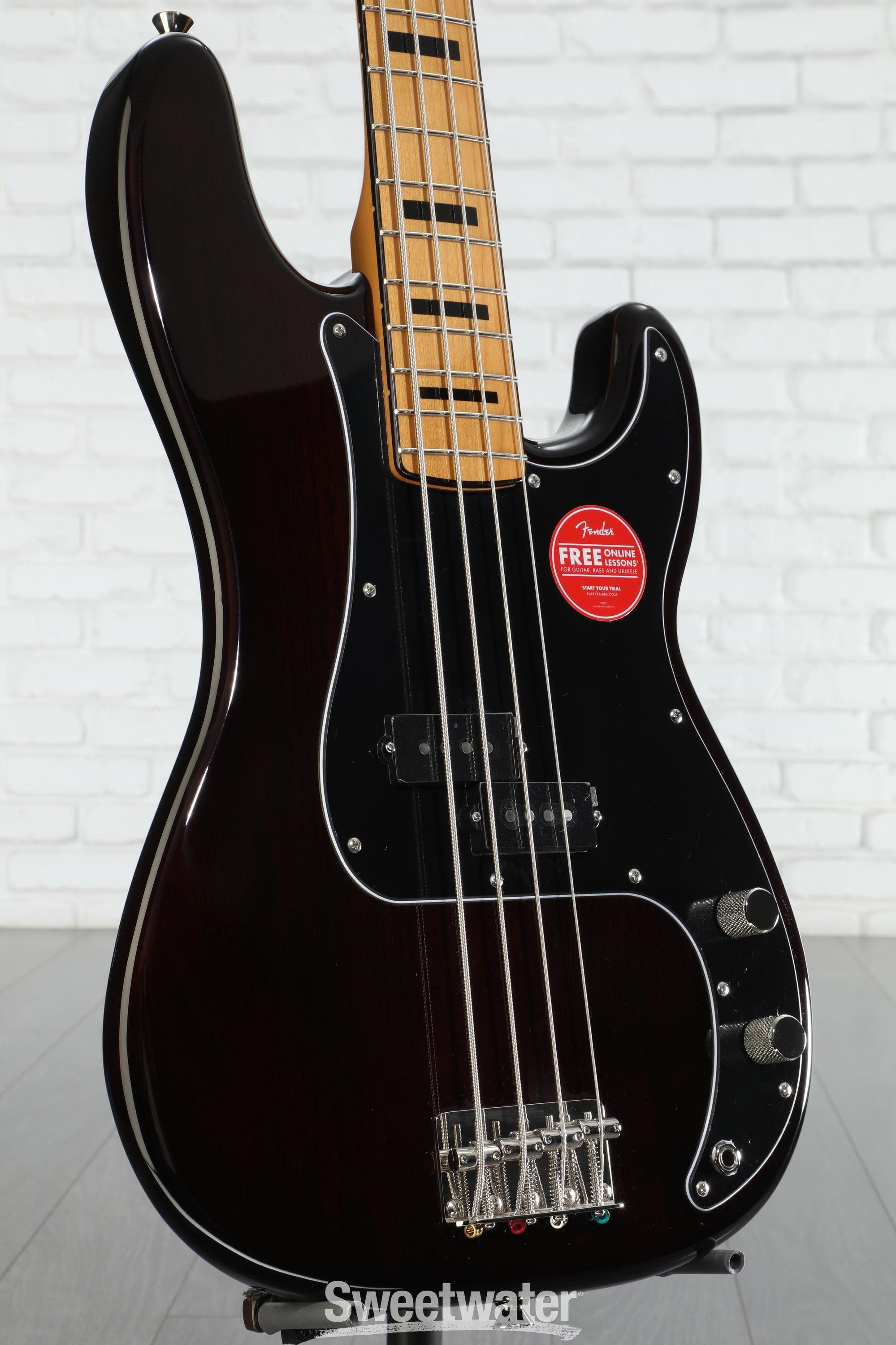 Squier Musicmaster Bass 4弦 ブラック Squier Musicmaster Bass 4弦 ブラック Squier Musicmaster Bass