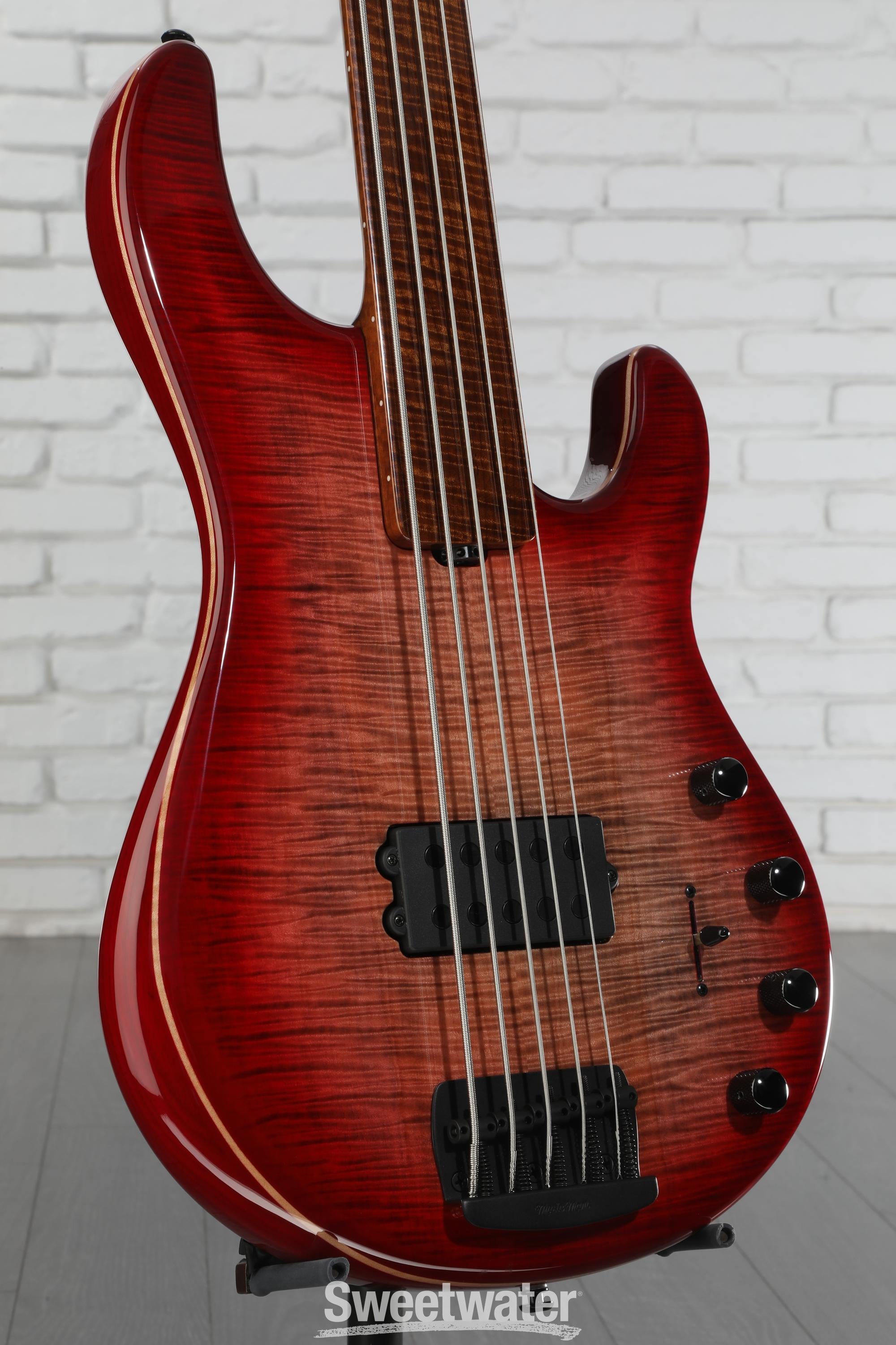 Stradi Sky Fretless 5弦 エレキベース 美品】Stradi SKY ストラディ フレットレスベース bass 五弦