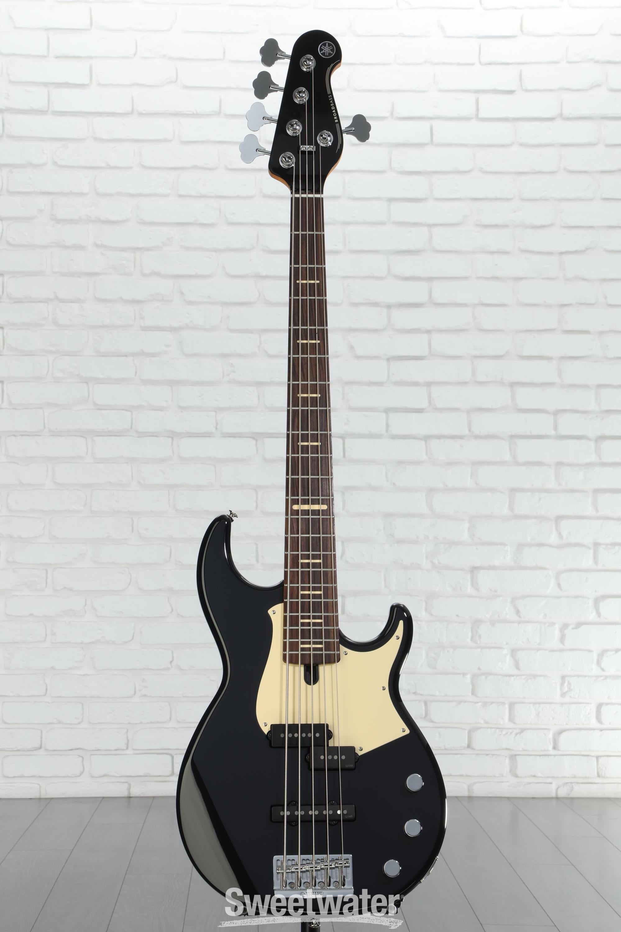 Yamaha BBP35 5-string Bass Guitar - Midnight Blue | Sweetwater