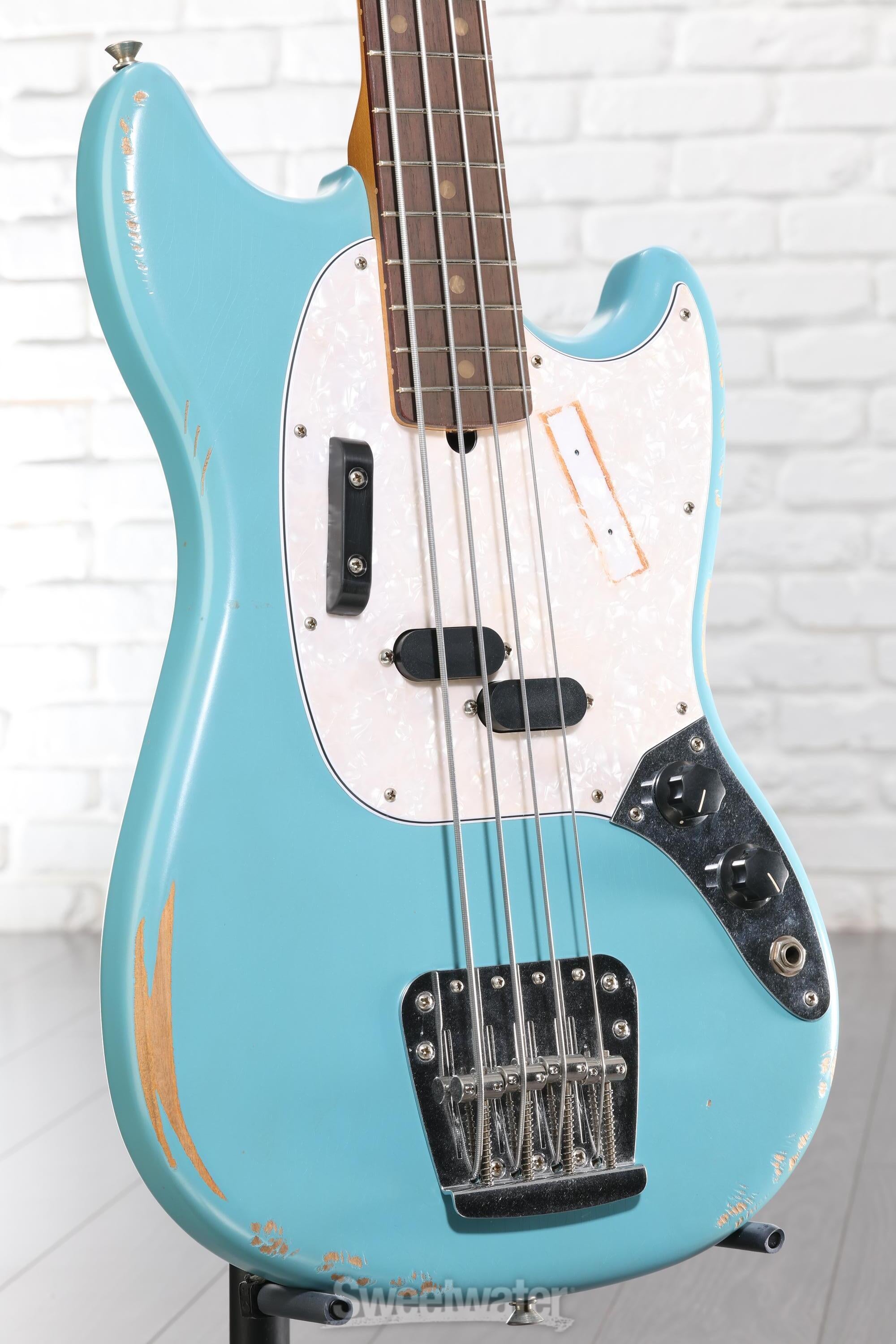 Fender JMJ Road Worn Mustang Bass Guitar - Faded Daphne Blue