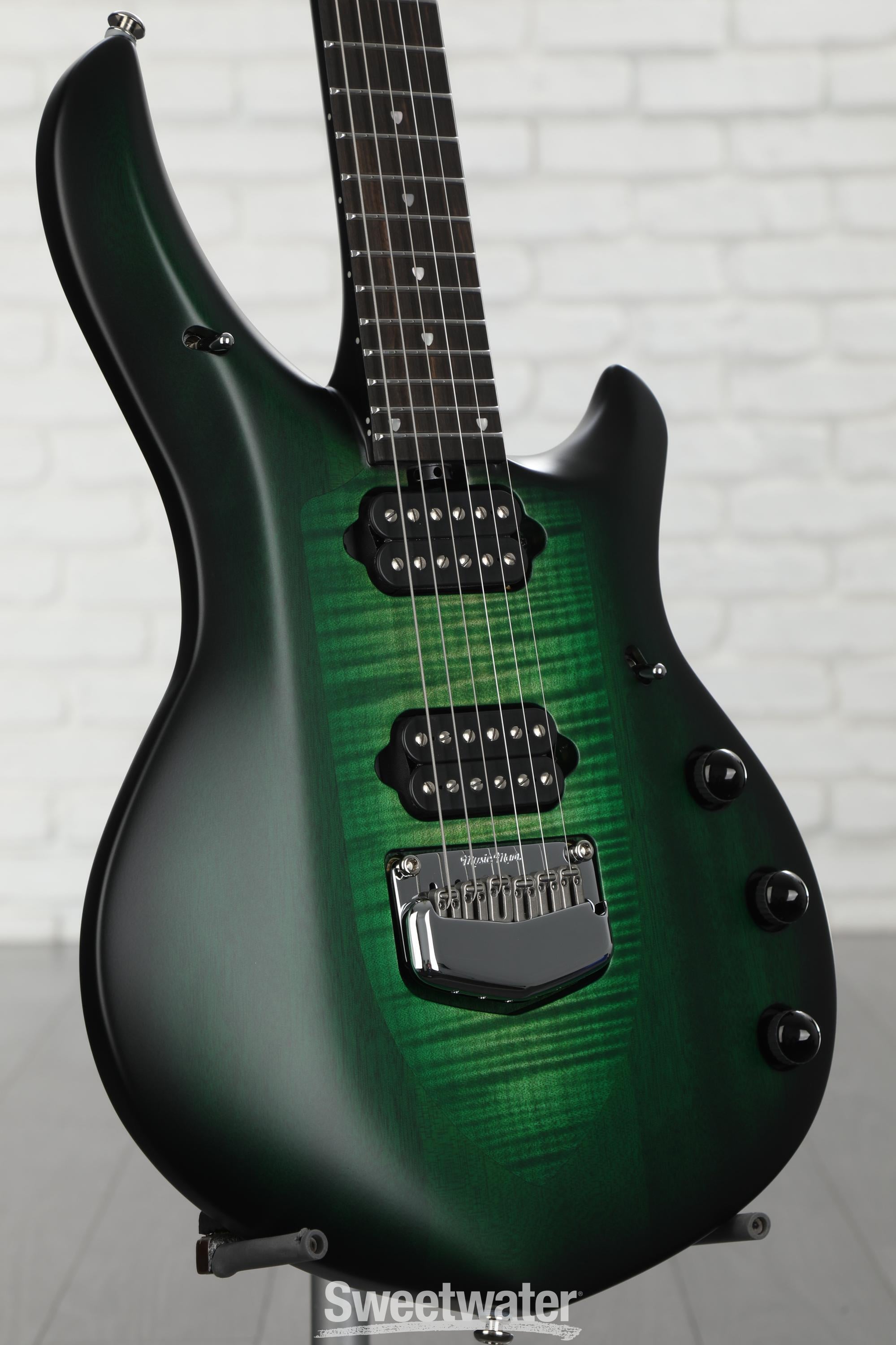 Ernie Ball Music Man John Petrucci Signature Majesty