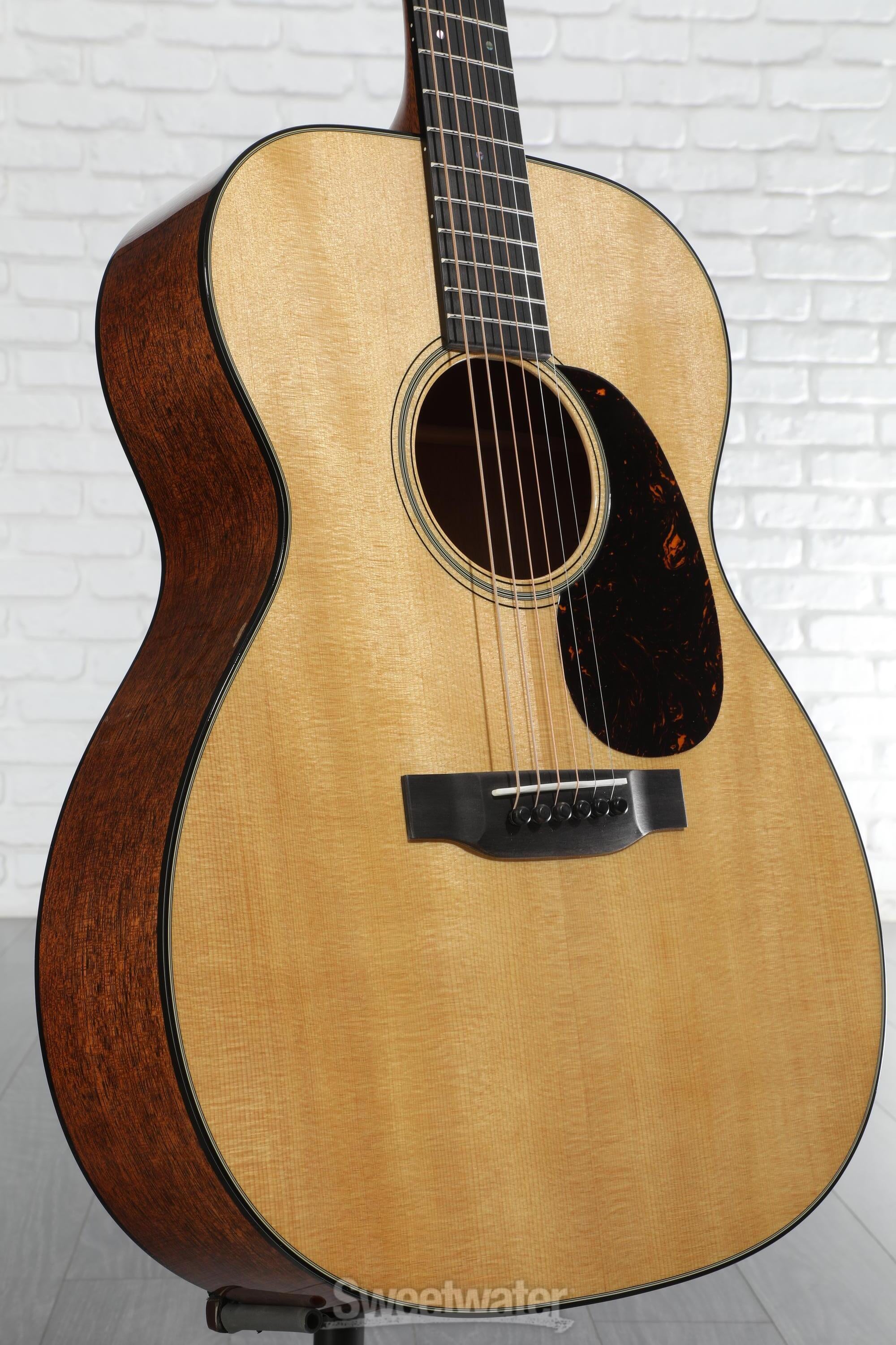 【美品】Martin 000-18 standard Amazon.com: Martin Standard Series 000-18 Acoustic Guitar