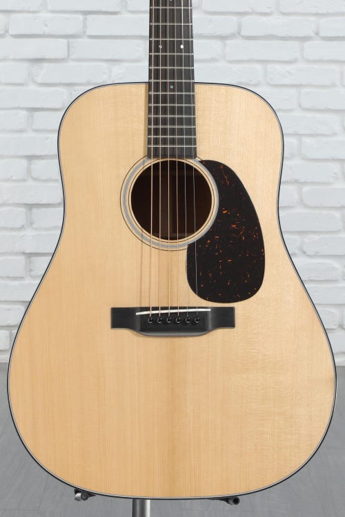 Martin D-18 Authentic 1937 VTS Acoustic Guitar - Natural