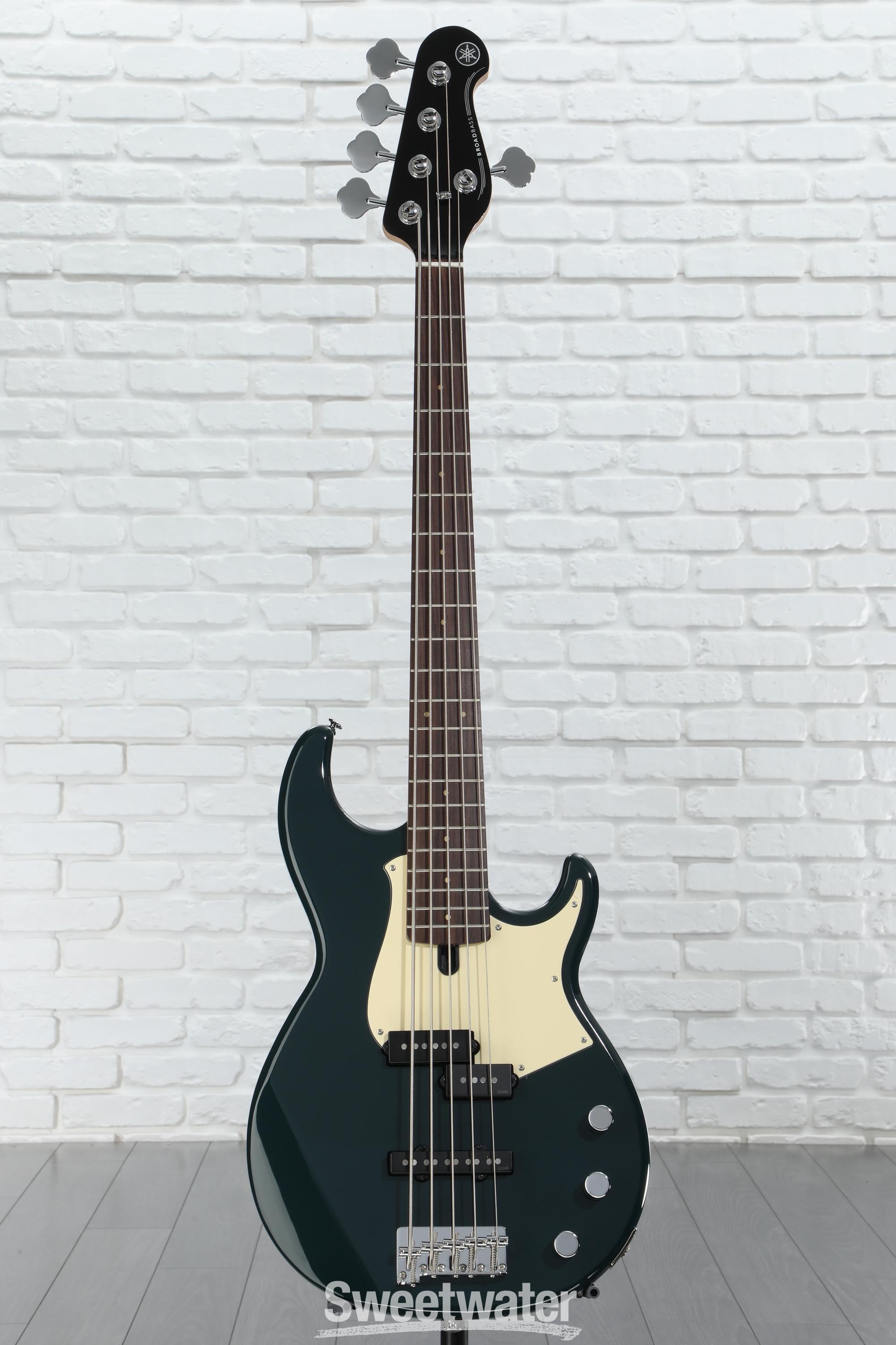 Yamaha BB435 5-string Bass Guitar - Teal Blue | Sweetwater