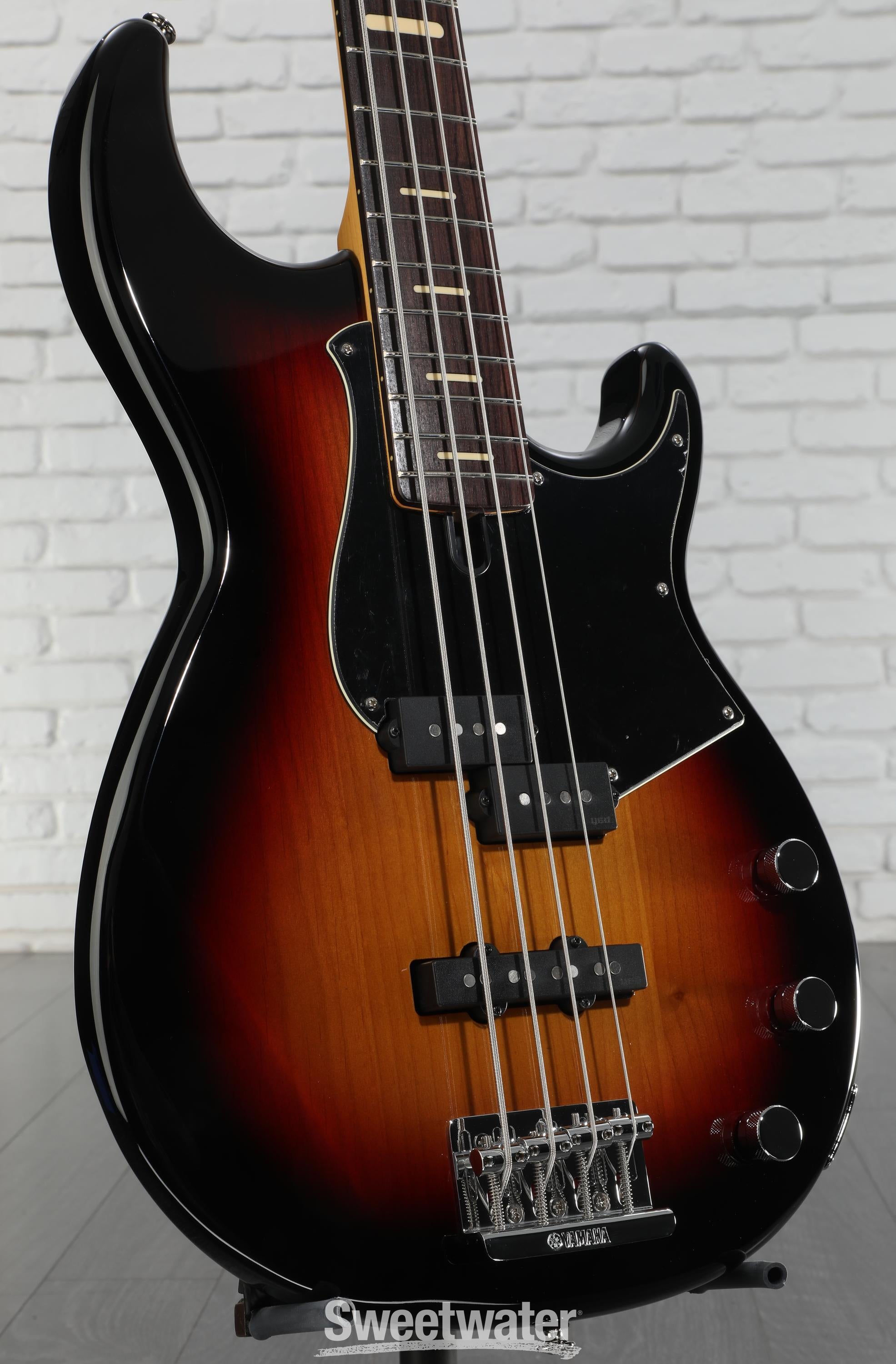 ベース YAMAHA BBP34 Yamaha BBP34 4-string Bass Guitar - Vintage Sunburst