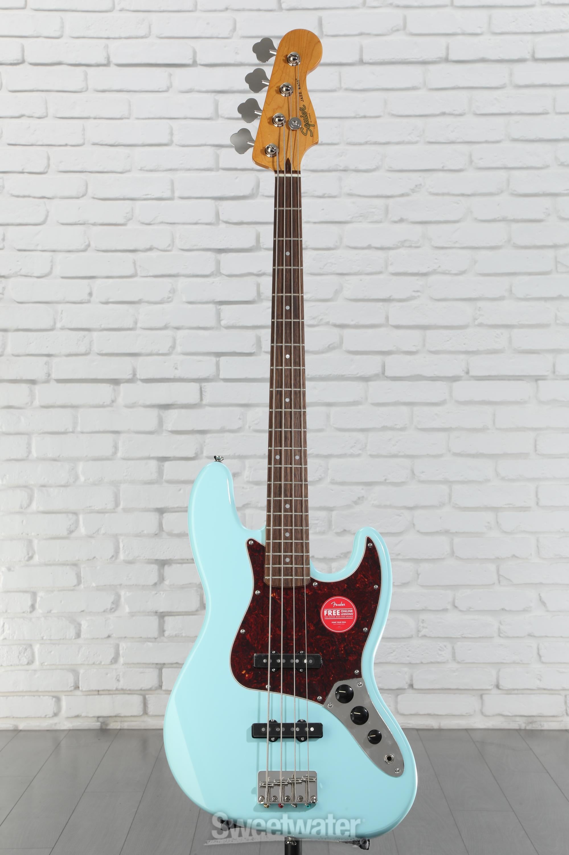 Squier Jazz Bass ClassicVibe 60’s Squier Classic Vibe '60s Jazz Bass - Daphne Blue | Sweetwater