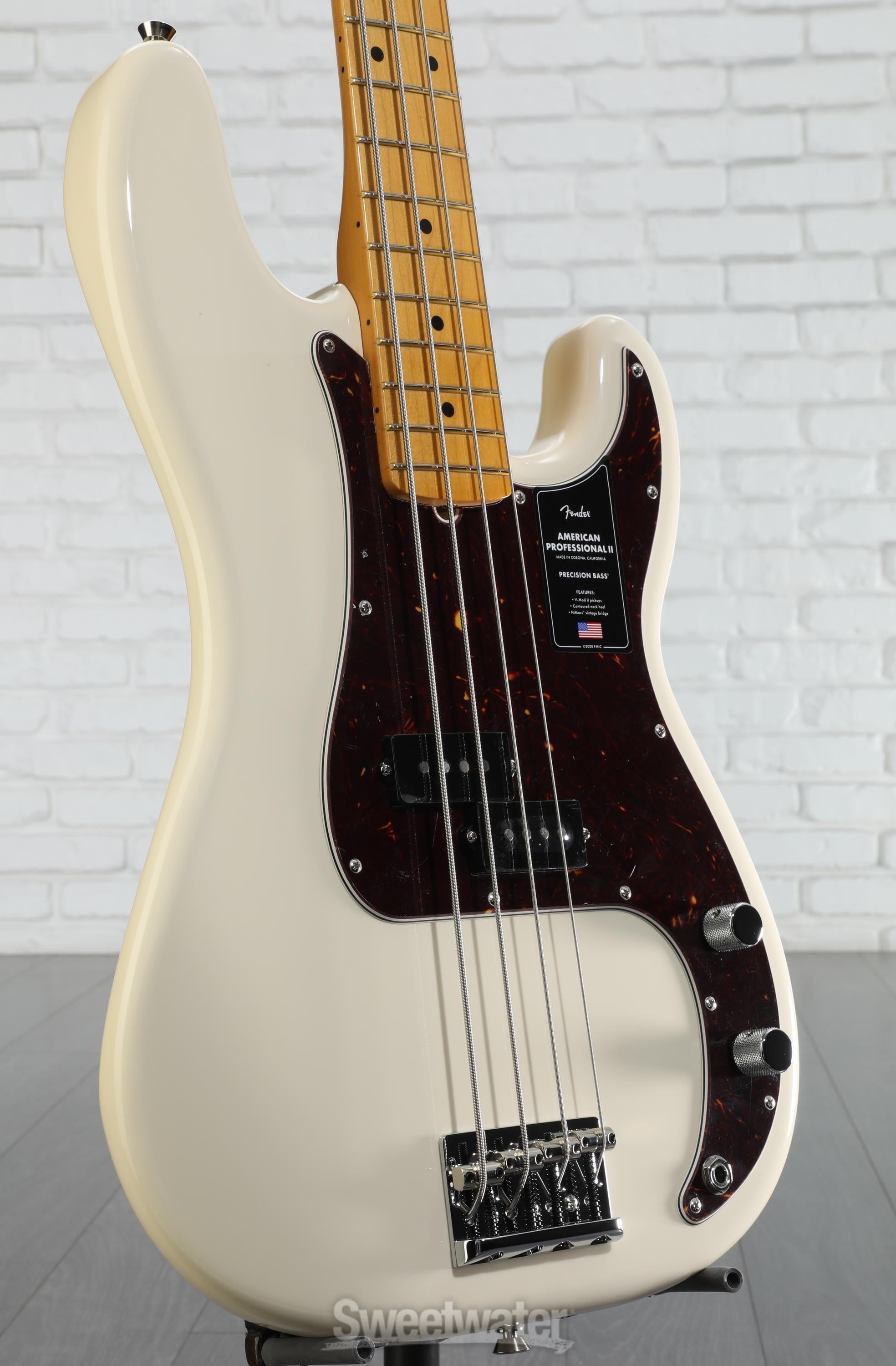 Fender Precision Bass アイボリー Fender Japan Precision Bass
