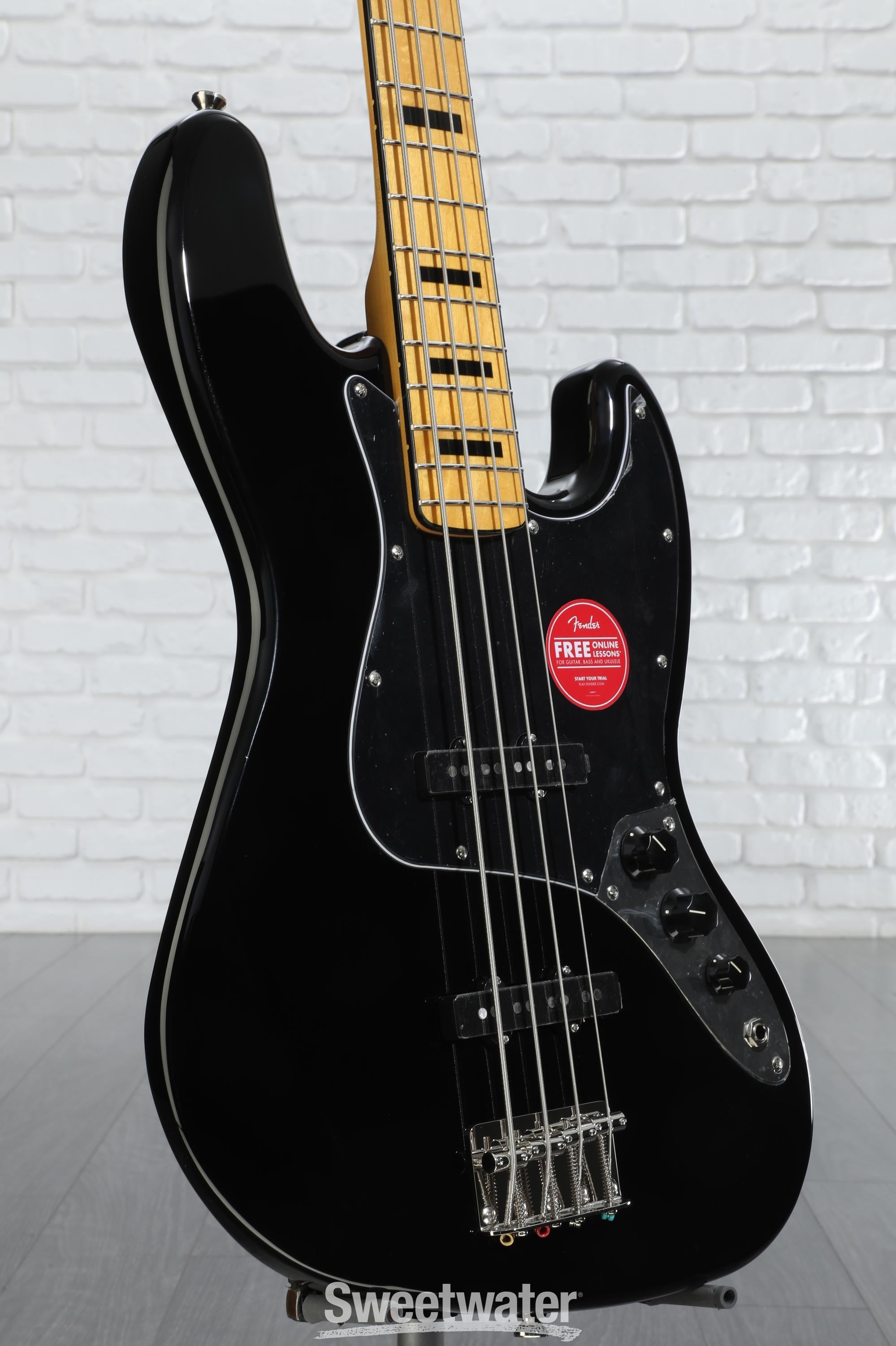 Squier Affinity Series Active Jazz Bass V Black Metallic