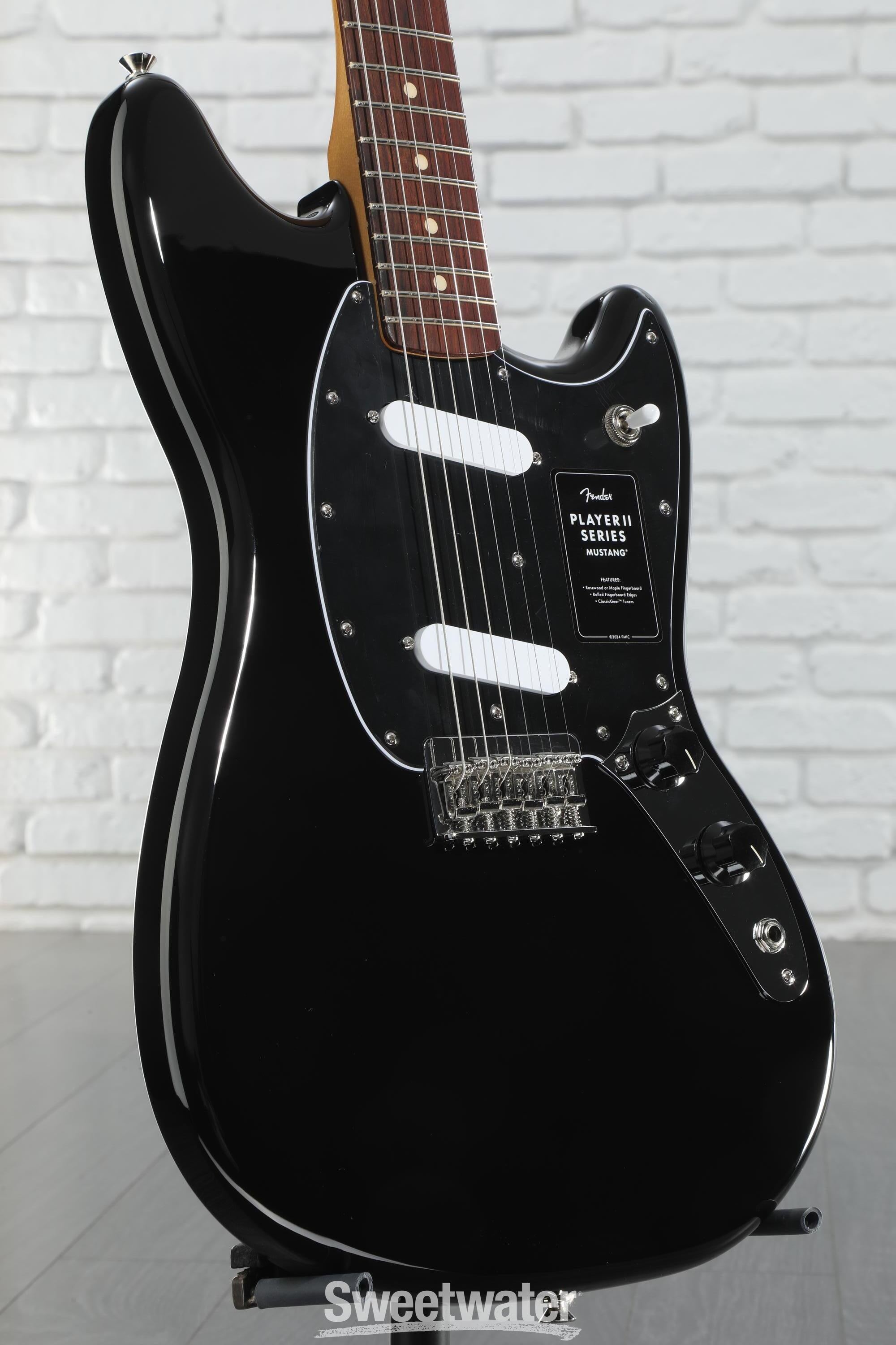 Fender Player II Mustang - Black with Rosewood Fingerboard