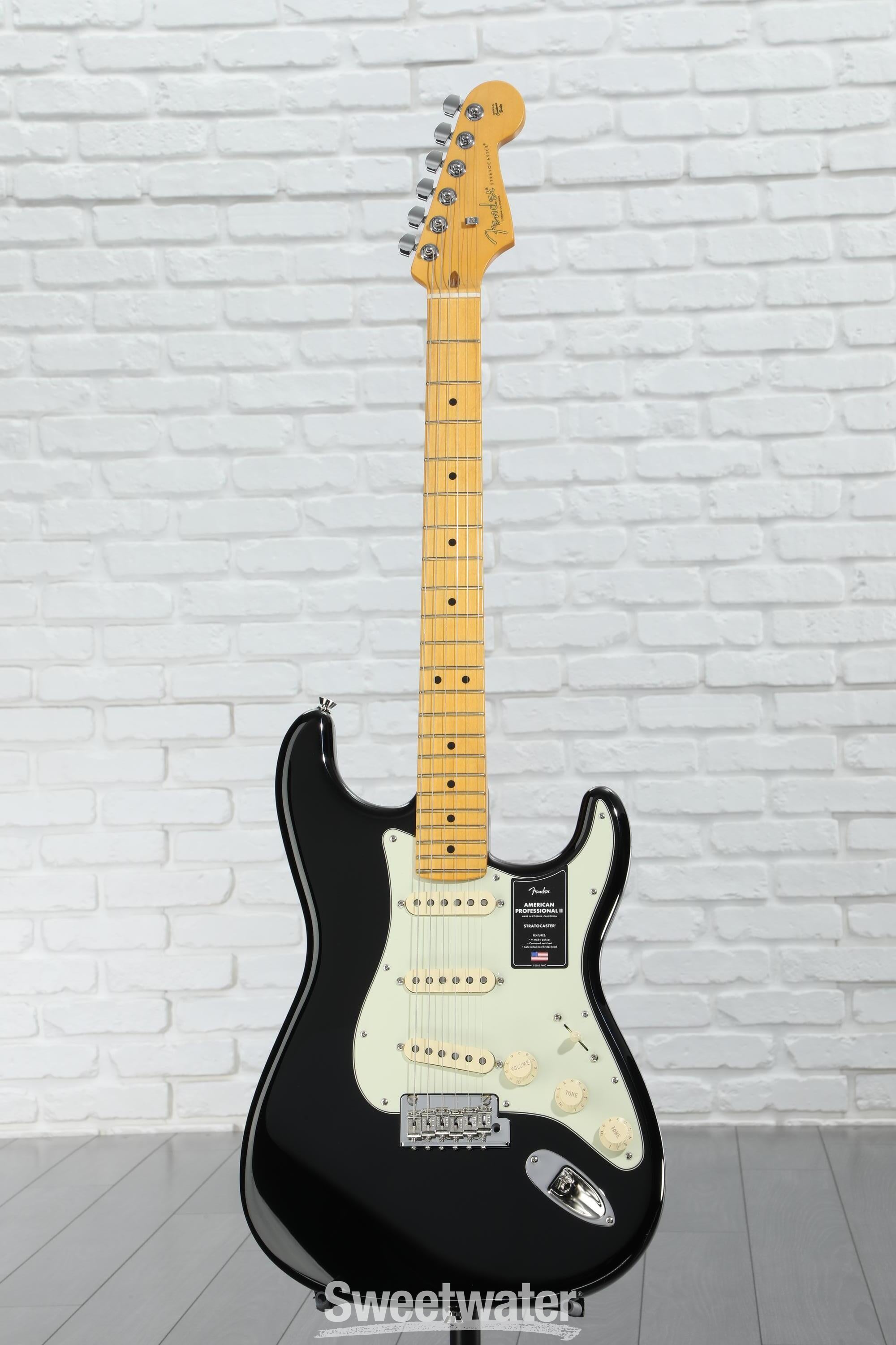 ギター American Professional II Stratocaster Amazon.com: Fender American Professional II Stratocaster