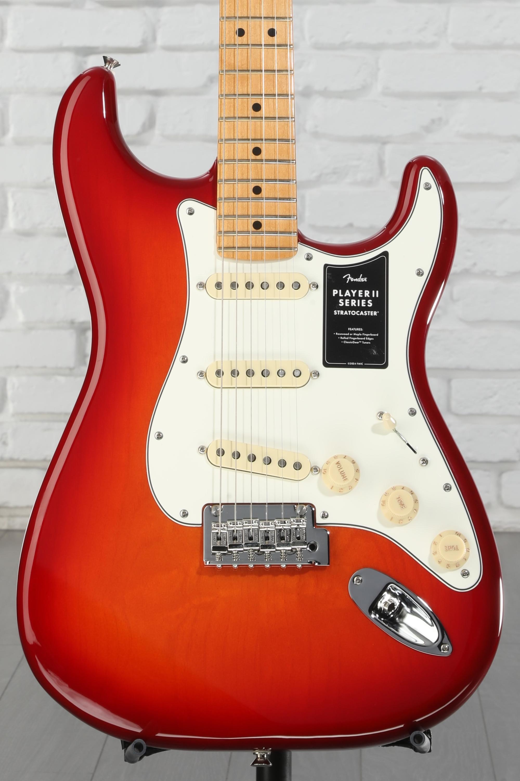 ギター fender player Stratocastar Fender Player II Stratocaster Electric Guitar - Aged Cherry