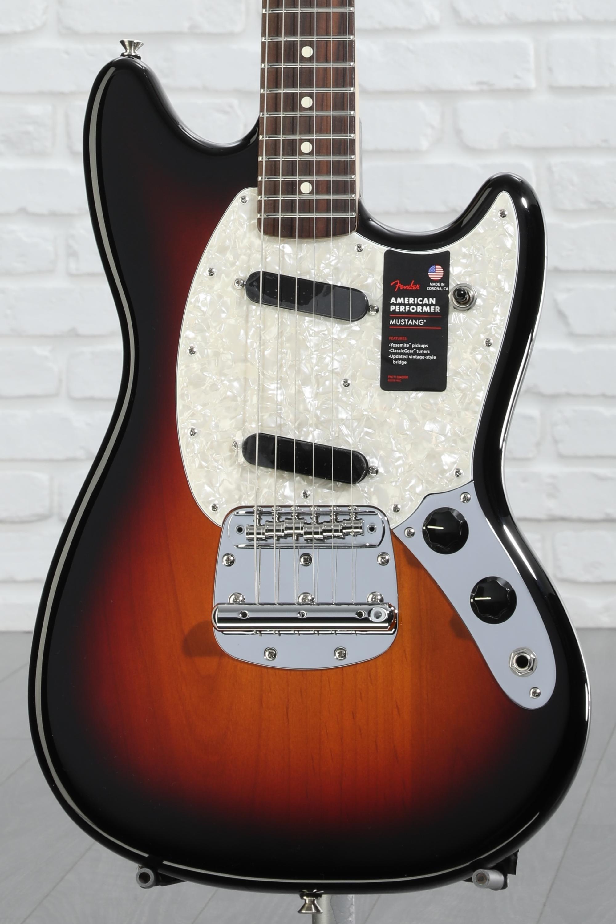 【スーパーセール】 American Fender Performer with Sunburst 3-Tone - Mustang ギター