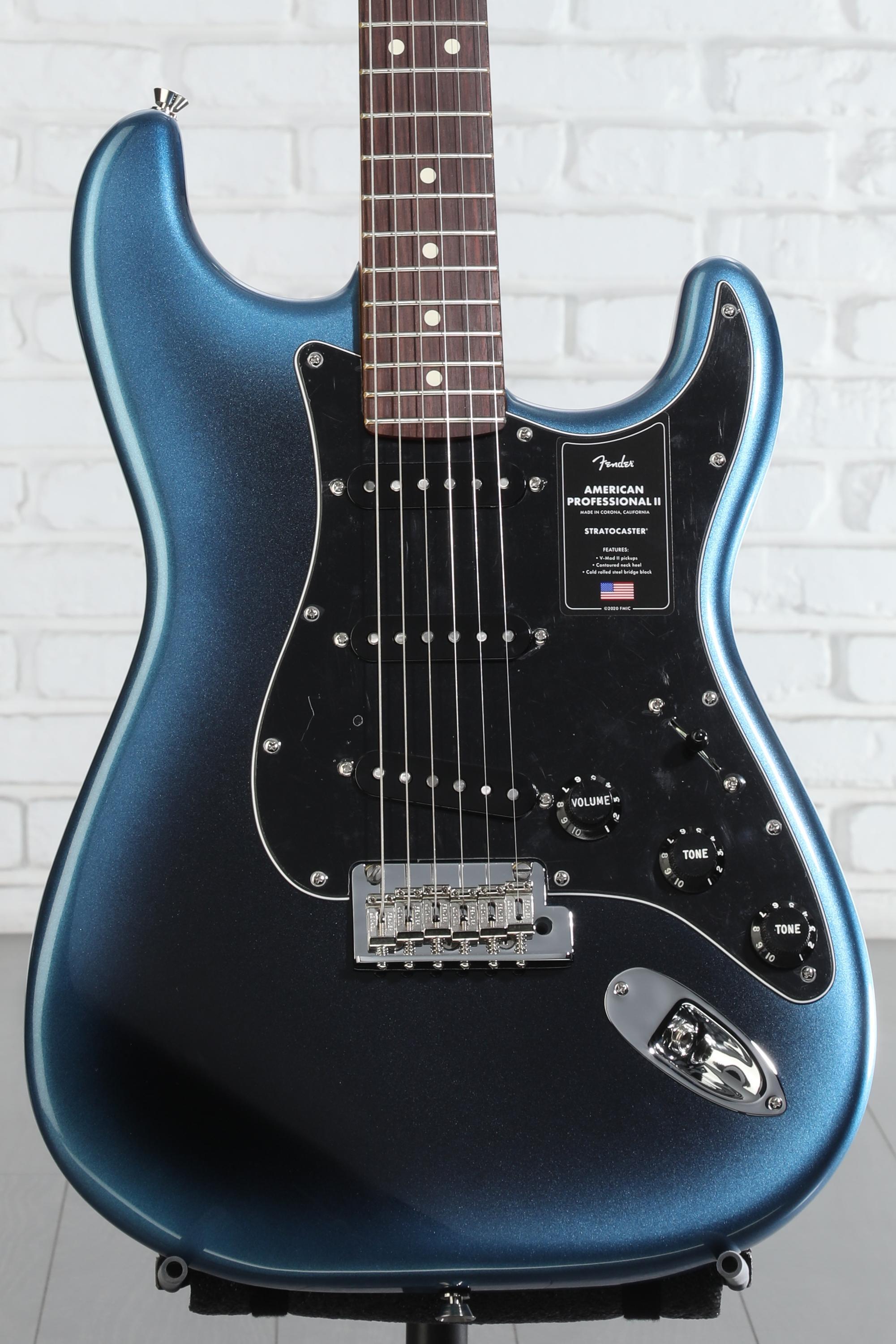 ギター Fender American professional ii strato Amazon.com: Fender American Professional II Stratocaster - Dark